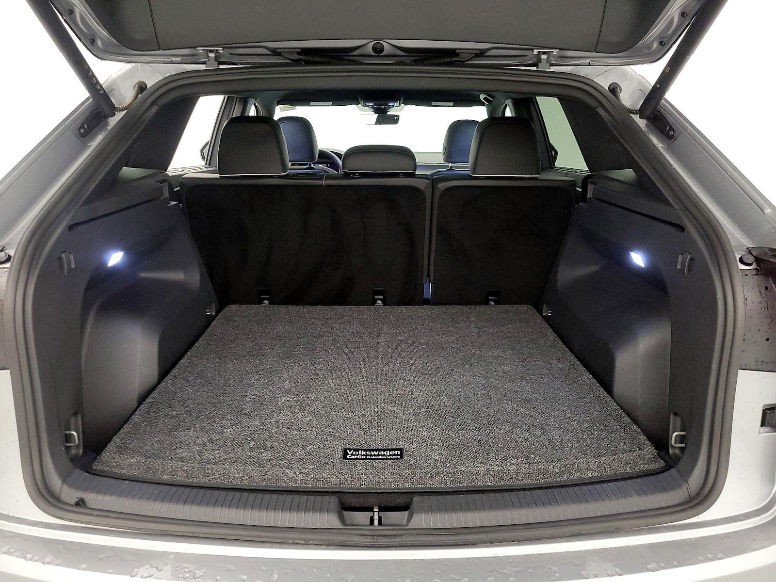 2024 Volkswagen Atlas Cross Sport SEL Premium R-LINE - Photo 22