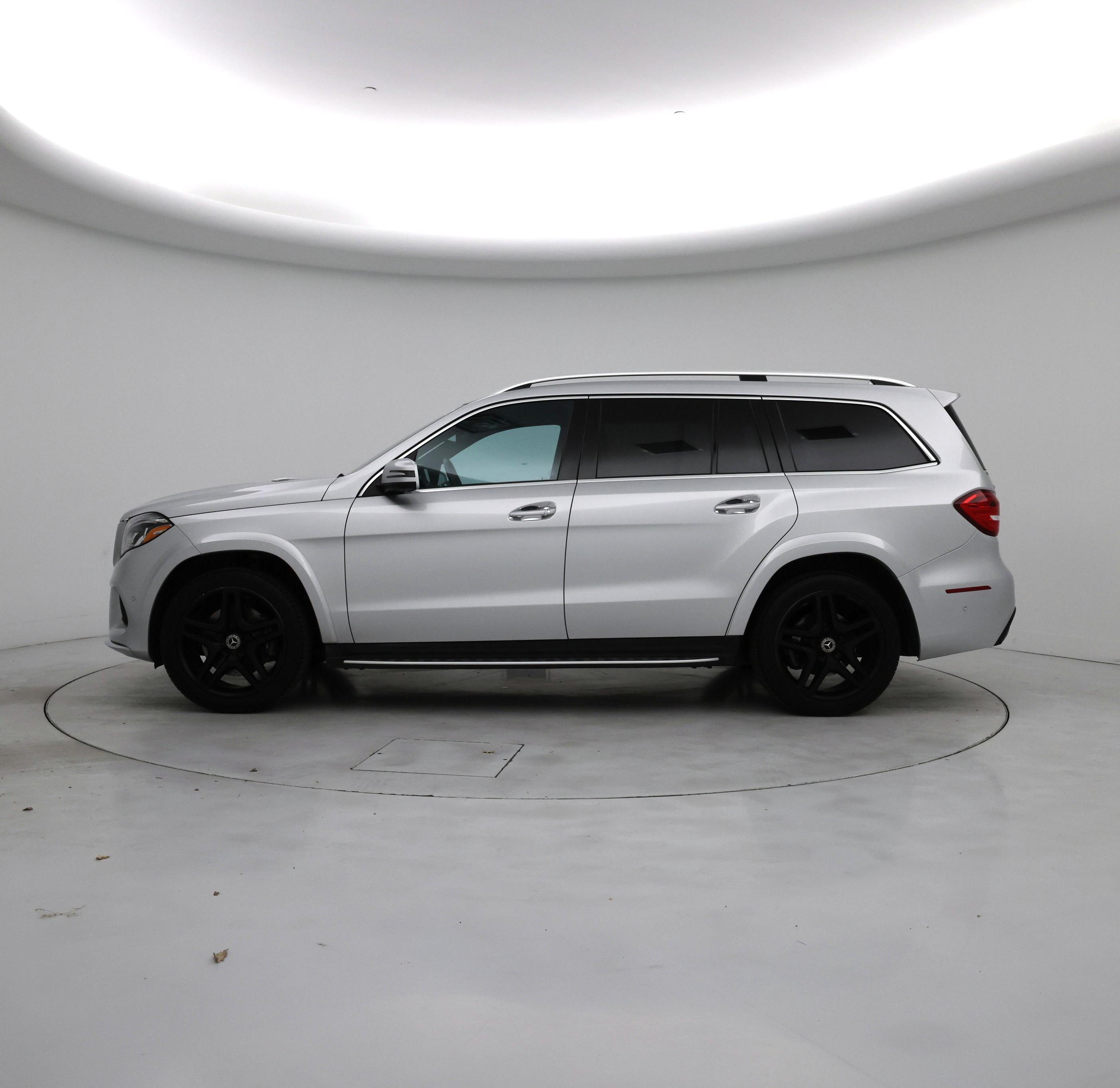 Thumbnail: 2017 Mercedes-Benz GLS - 3