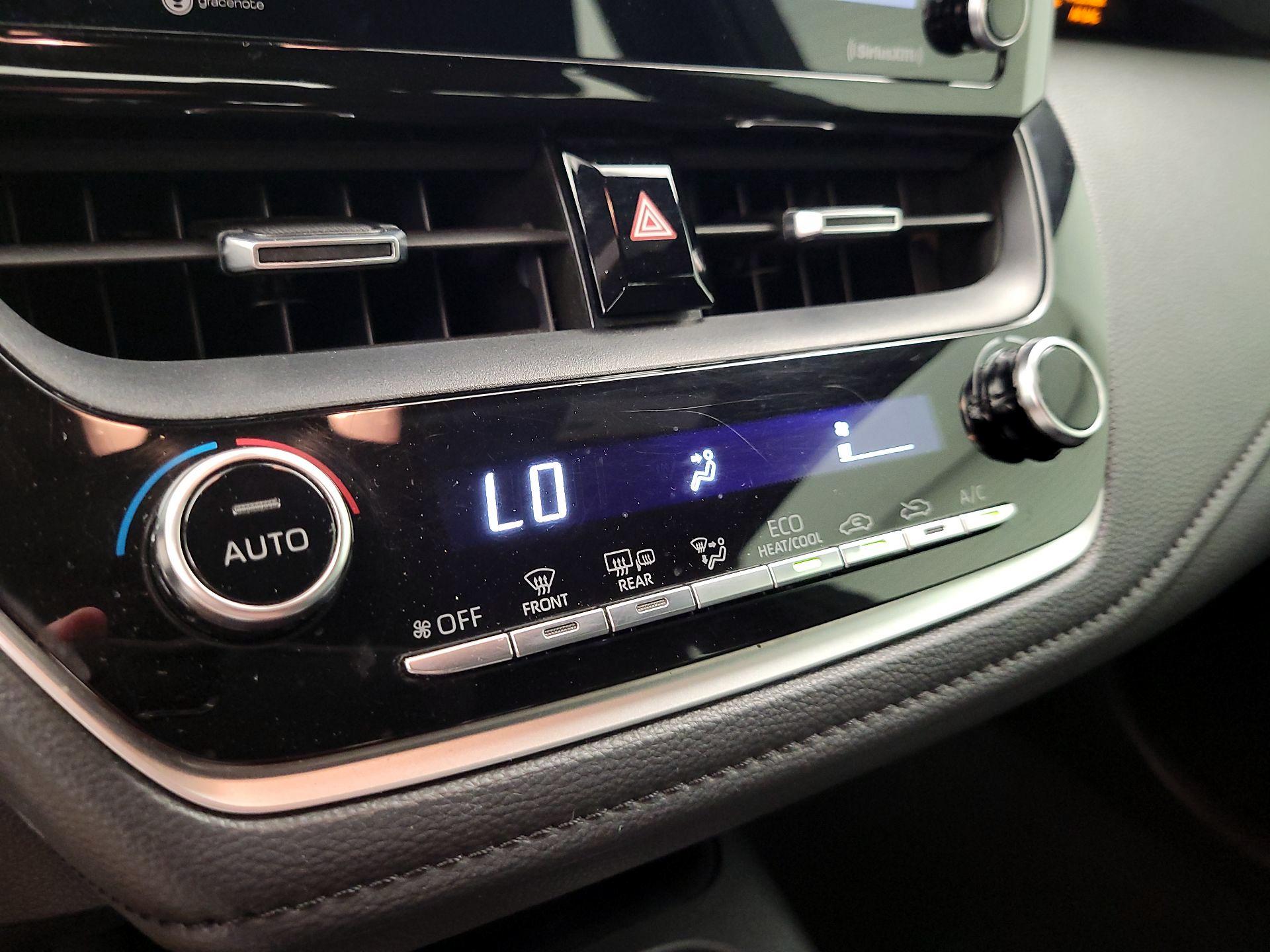 Thumbnail: 2021 Toyota Corolla - 16
