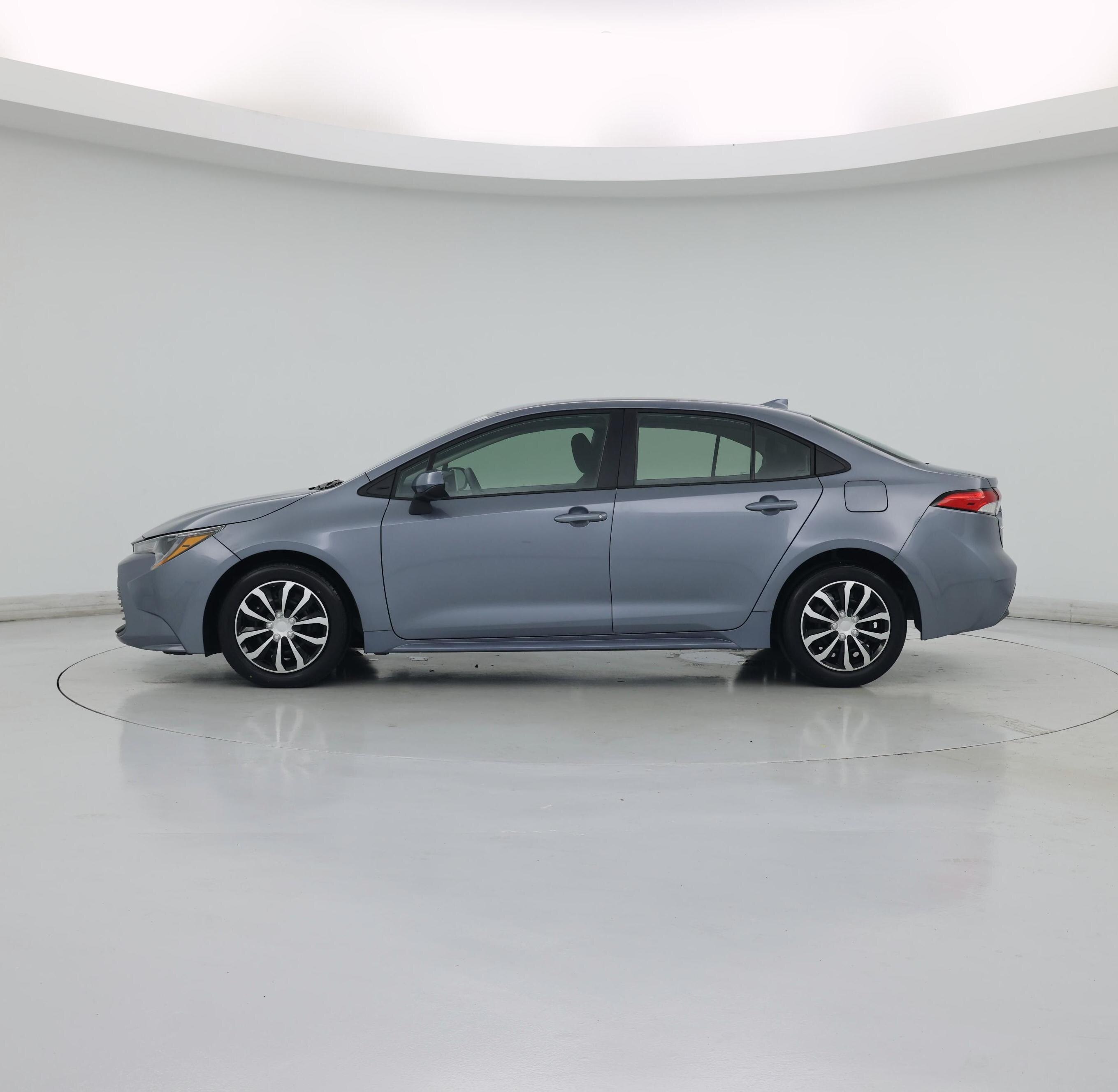 Thumbnail: 2025 Toyota Corolla - 3