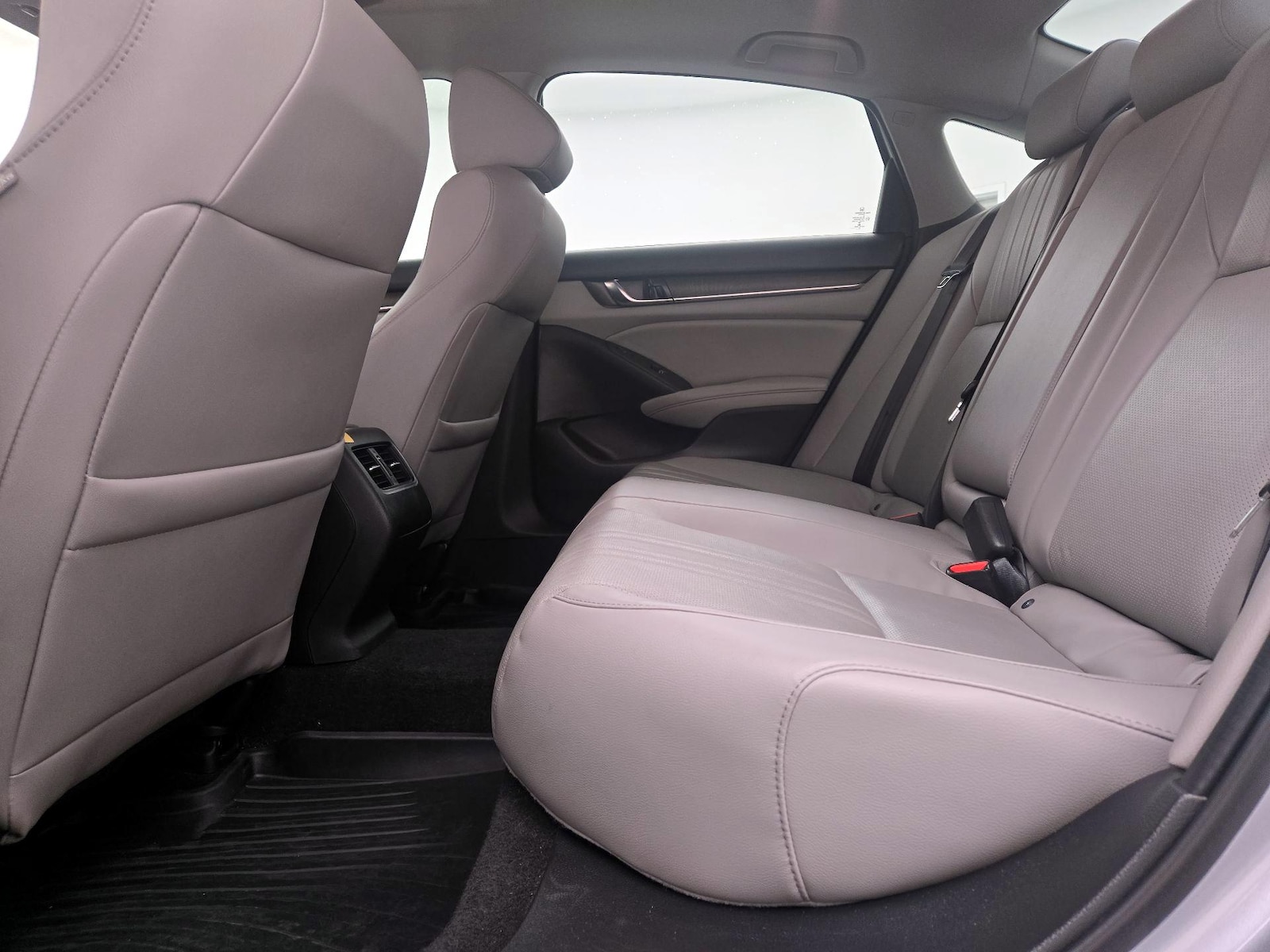 2018 Honda Accord Touring - Photo 22