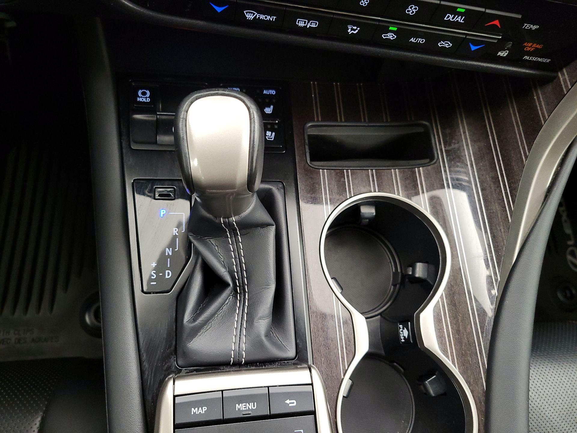 Thumbnail: 2020 Lexus RX - 17