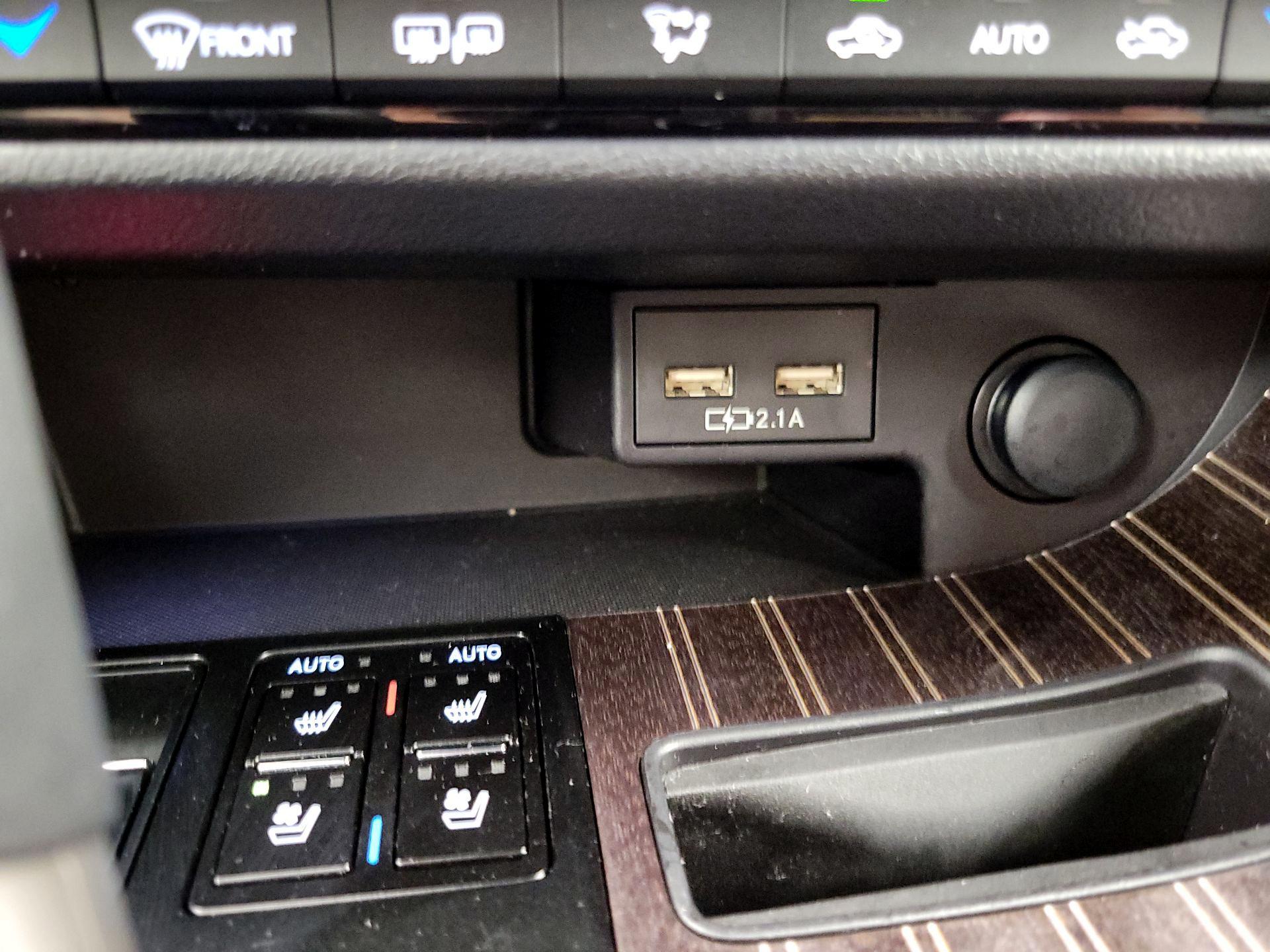 Thumbnail: 2020 Lexus RX - 18