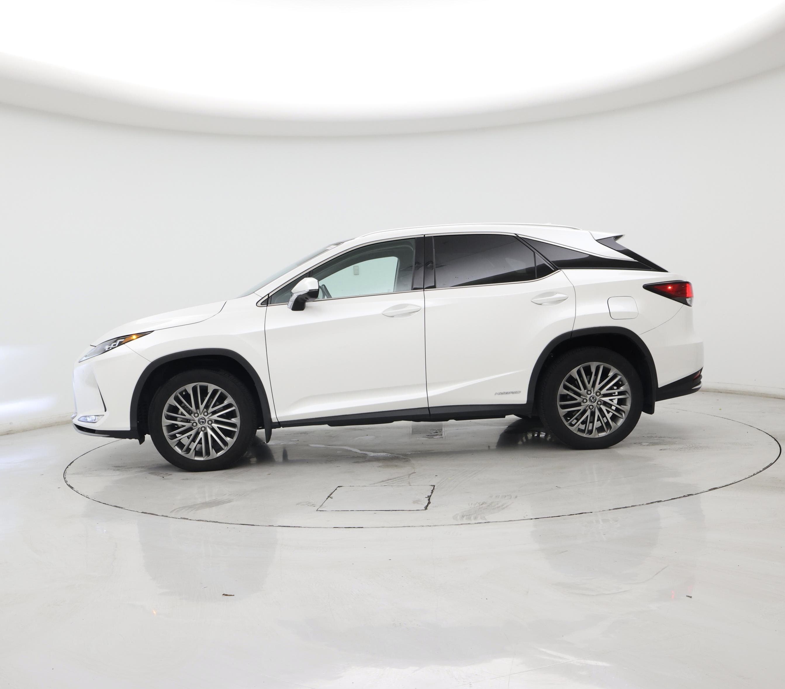 Thumbnail: 2020 Lexus RX - 3