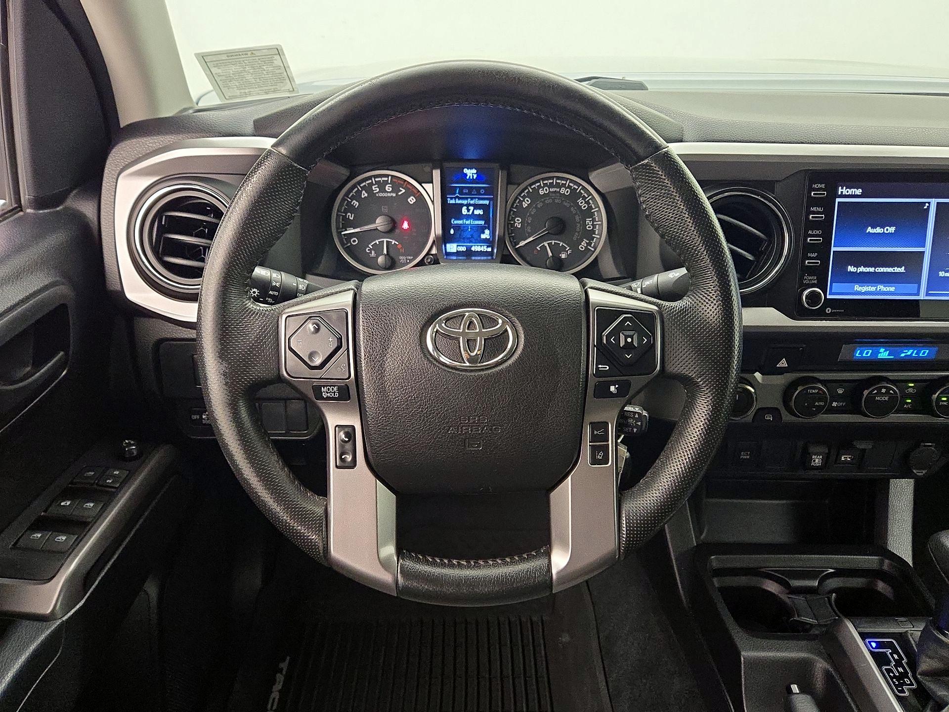 Thumbnail: 2021 Toyota Tacoma - 10