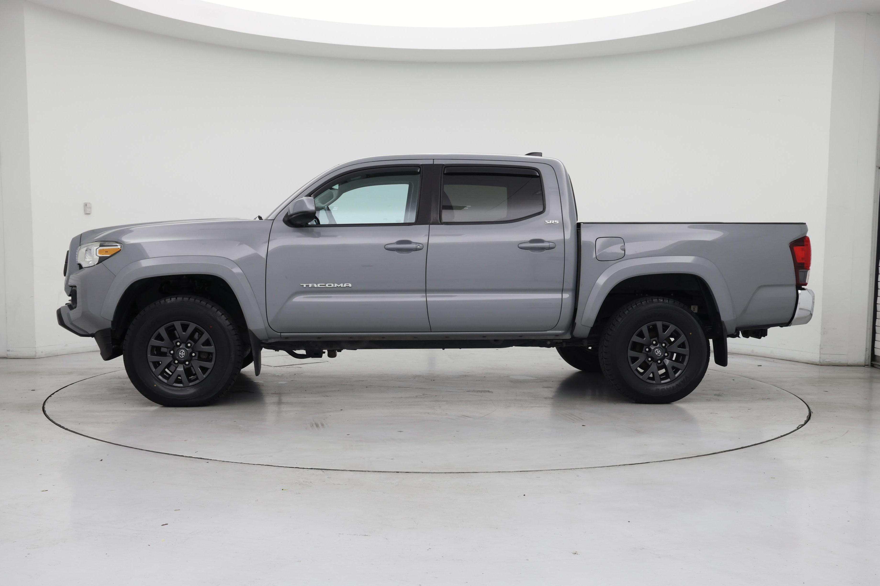 Thumbnail: 2021 Toyota Tacoma - 3
