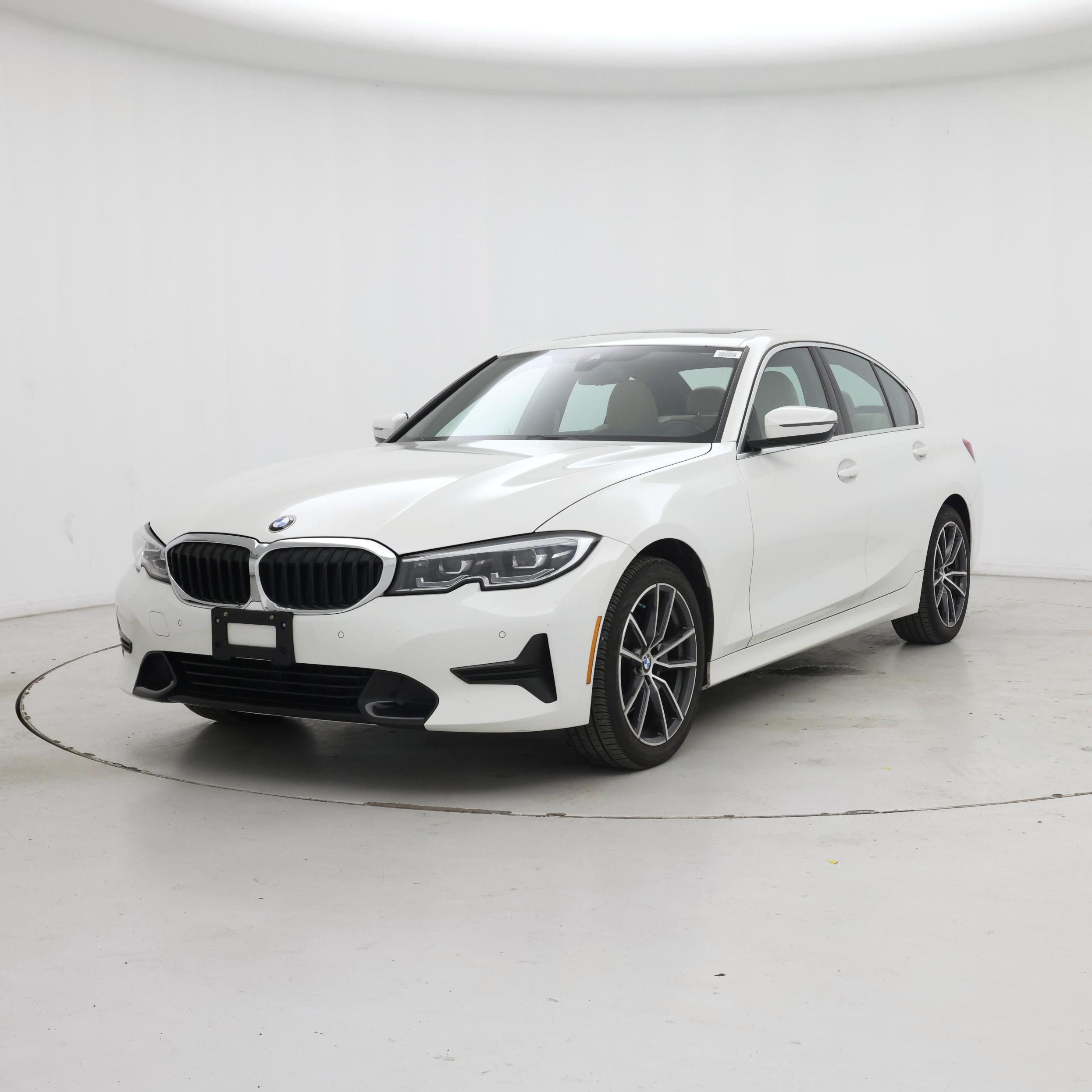 Thumbnail: 2021 BMW 3 Series - 4