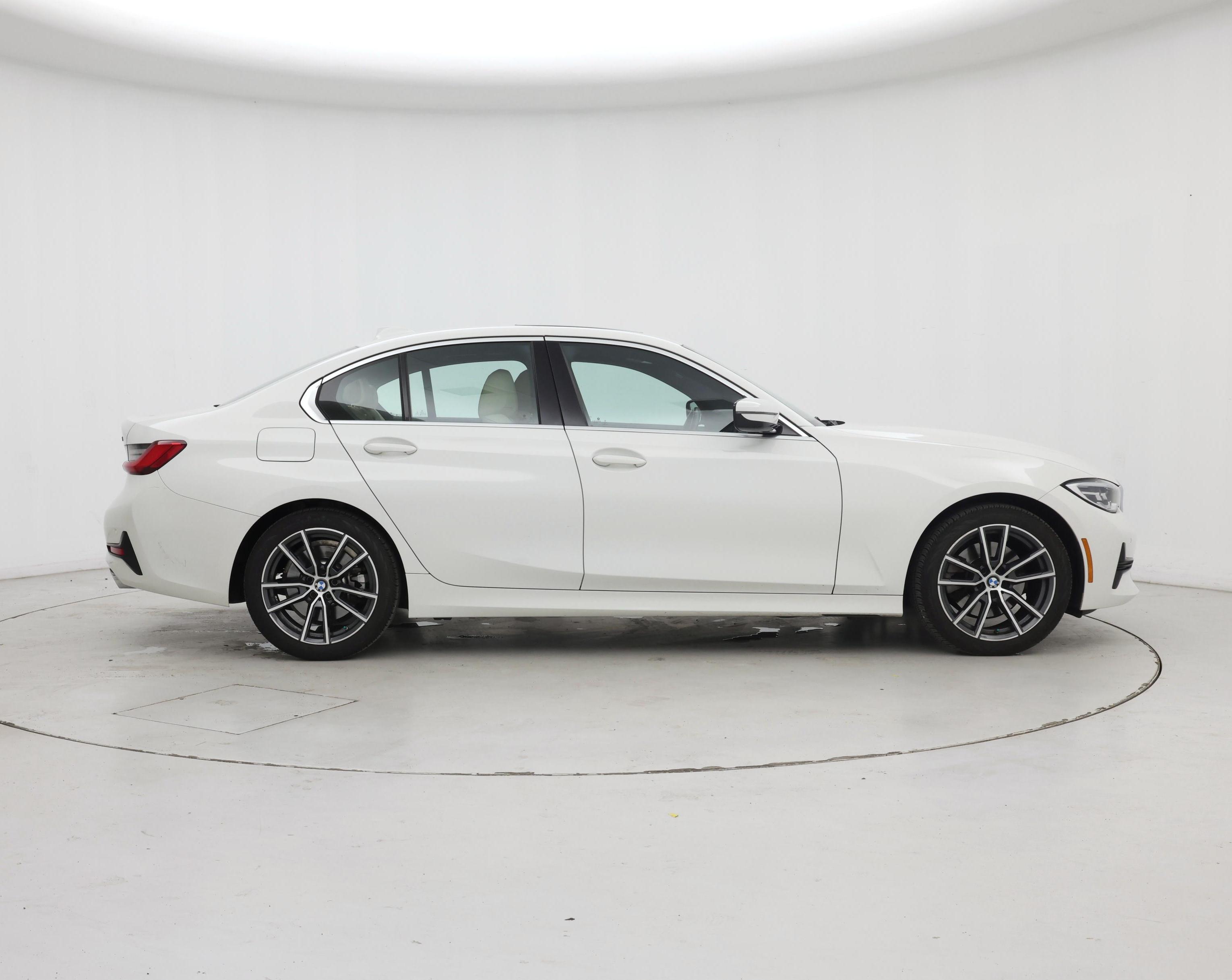 Thumbnail: 2021 BMW 3 Series - 7
