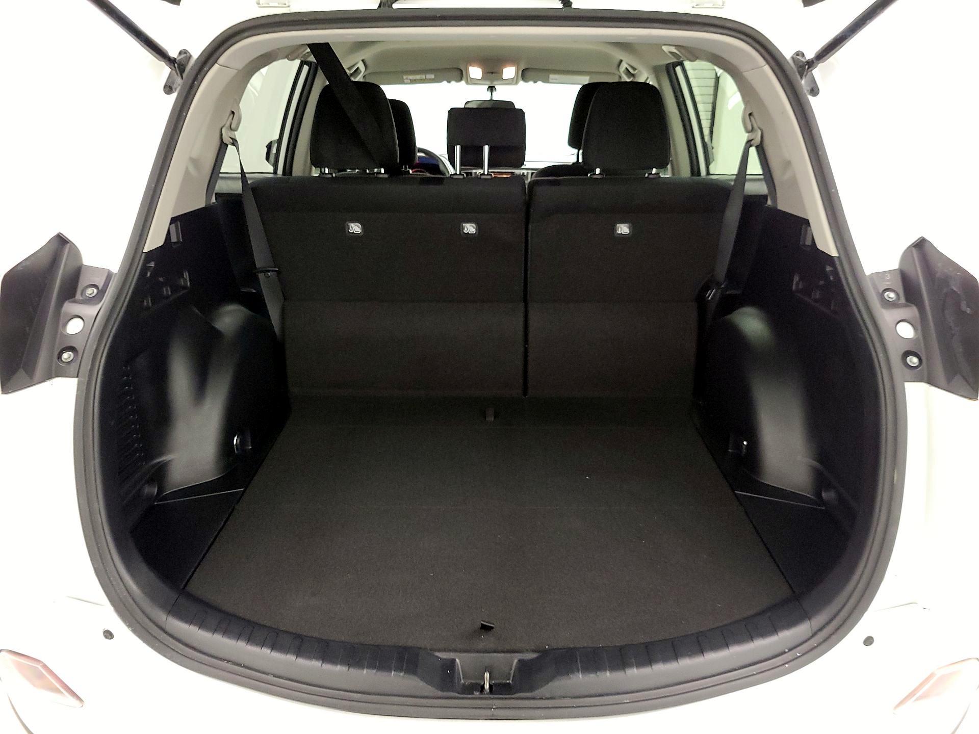 Thumbnail: 2016 Toyota RAV4 - 20