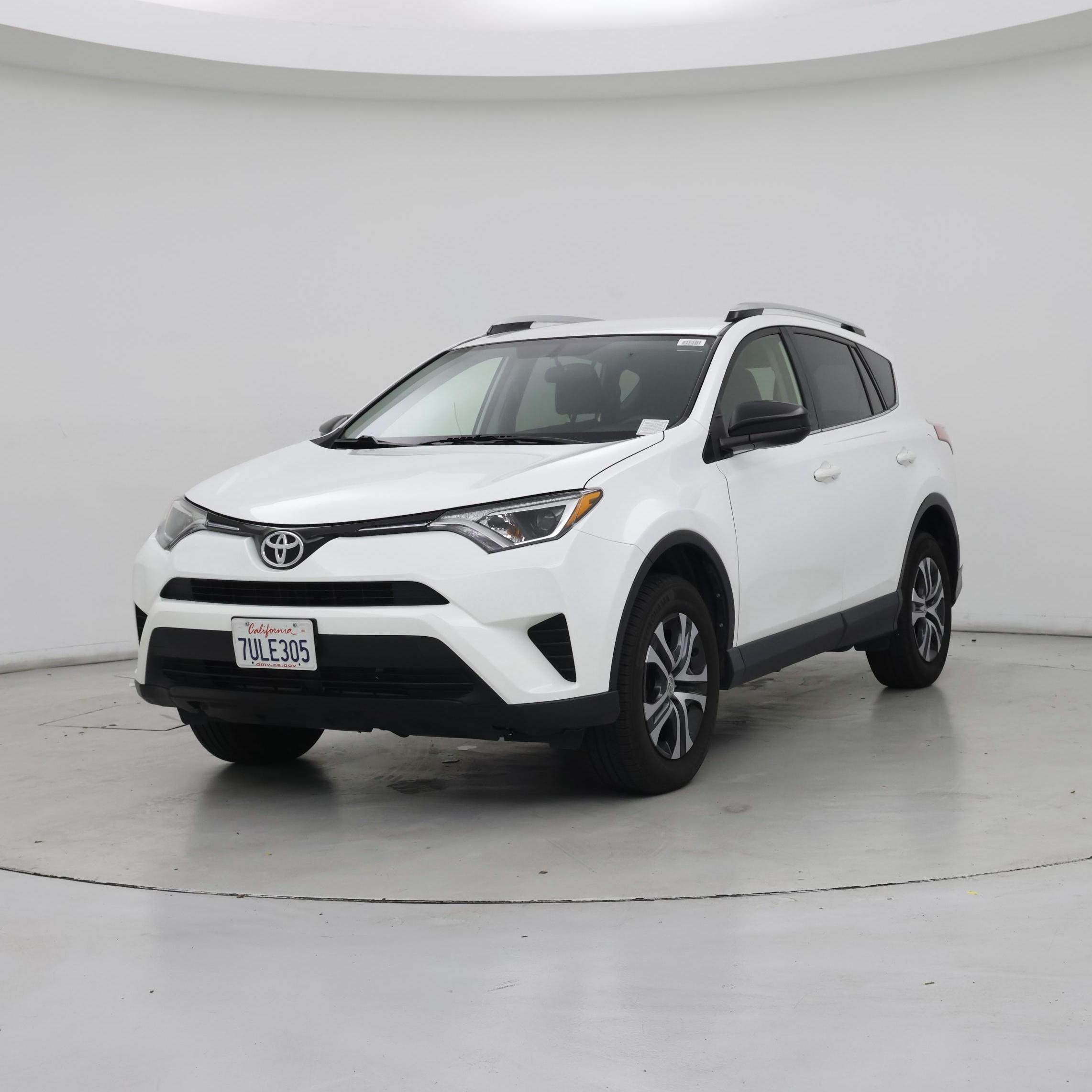 Thumbnail: 2016 Toyota RAV4 - 4