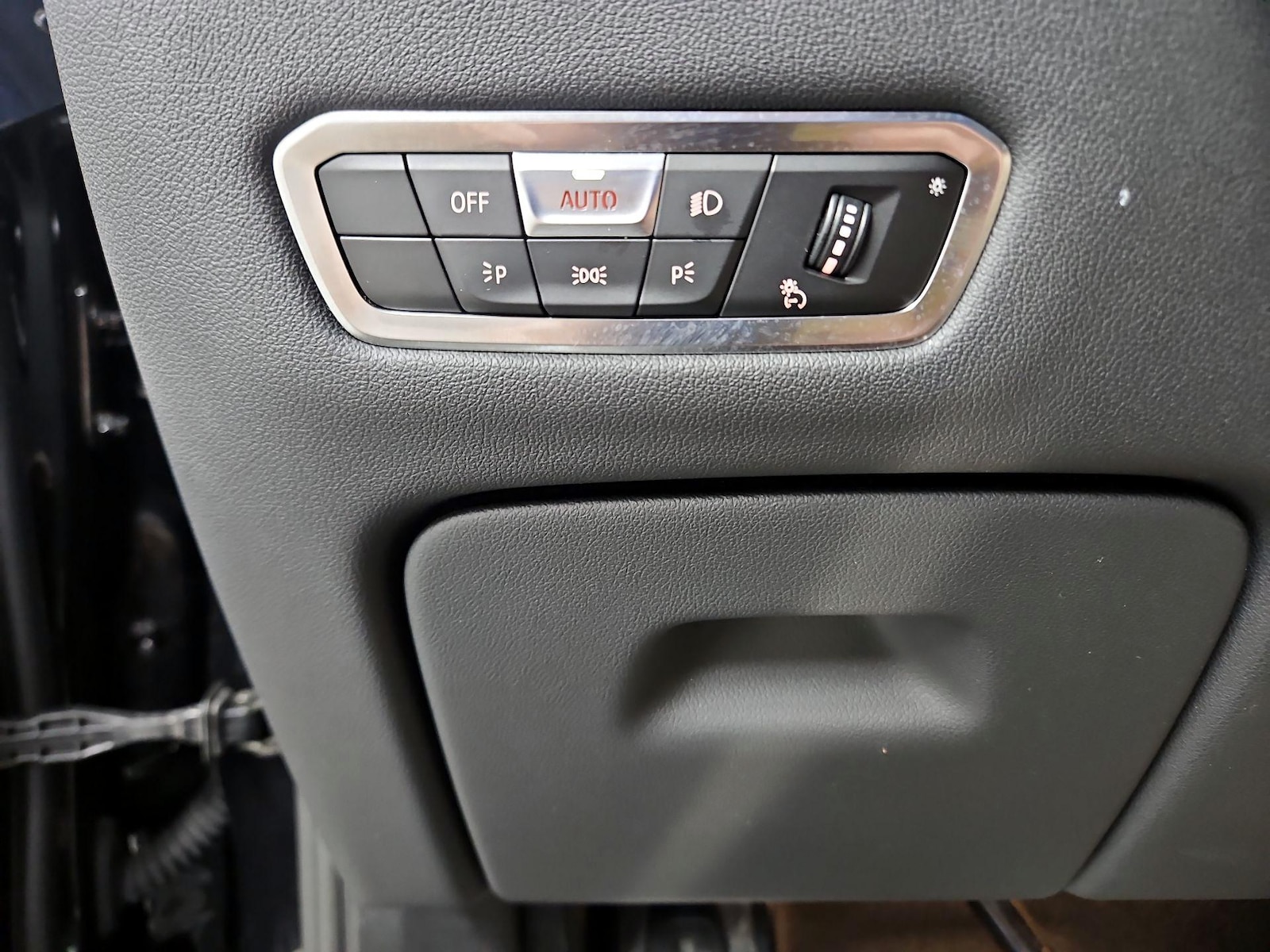 2022 BMW X5 M50i - Photo 14