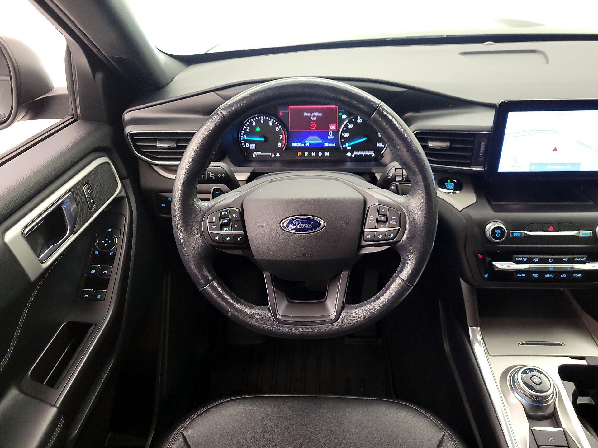 Thumbnail: 2020 Ford Explorer - 10