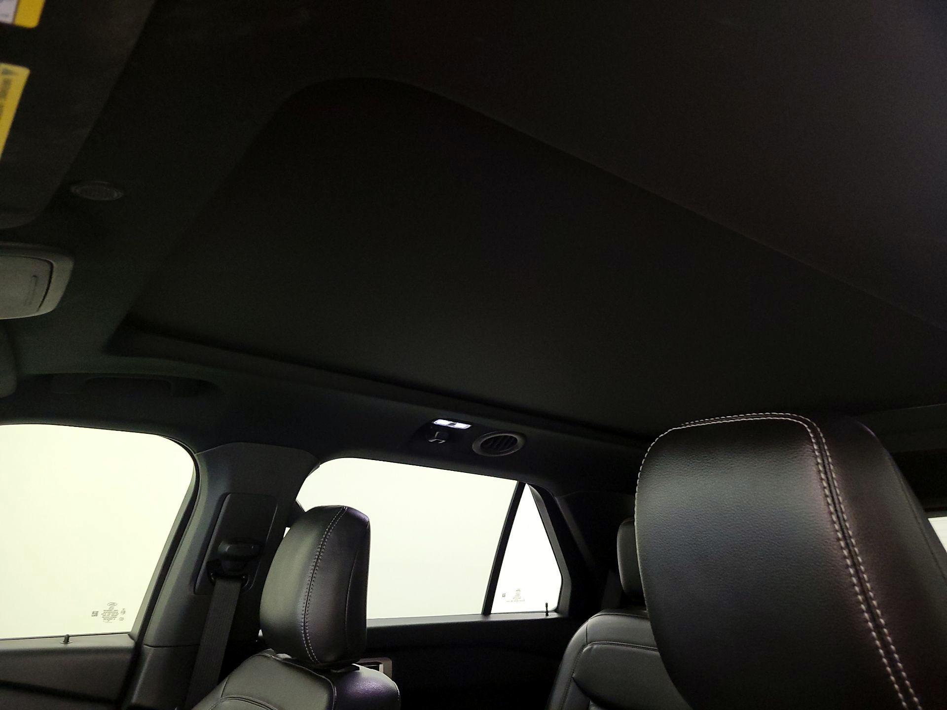 Thumbnail: 2020 Ford Explorer - 20
