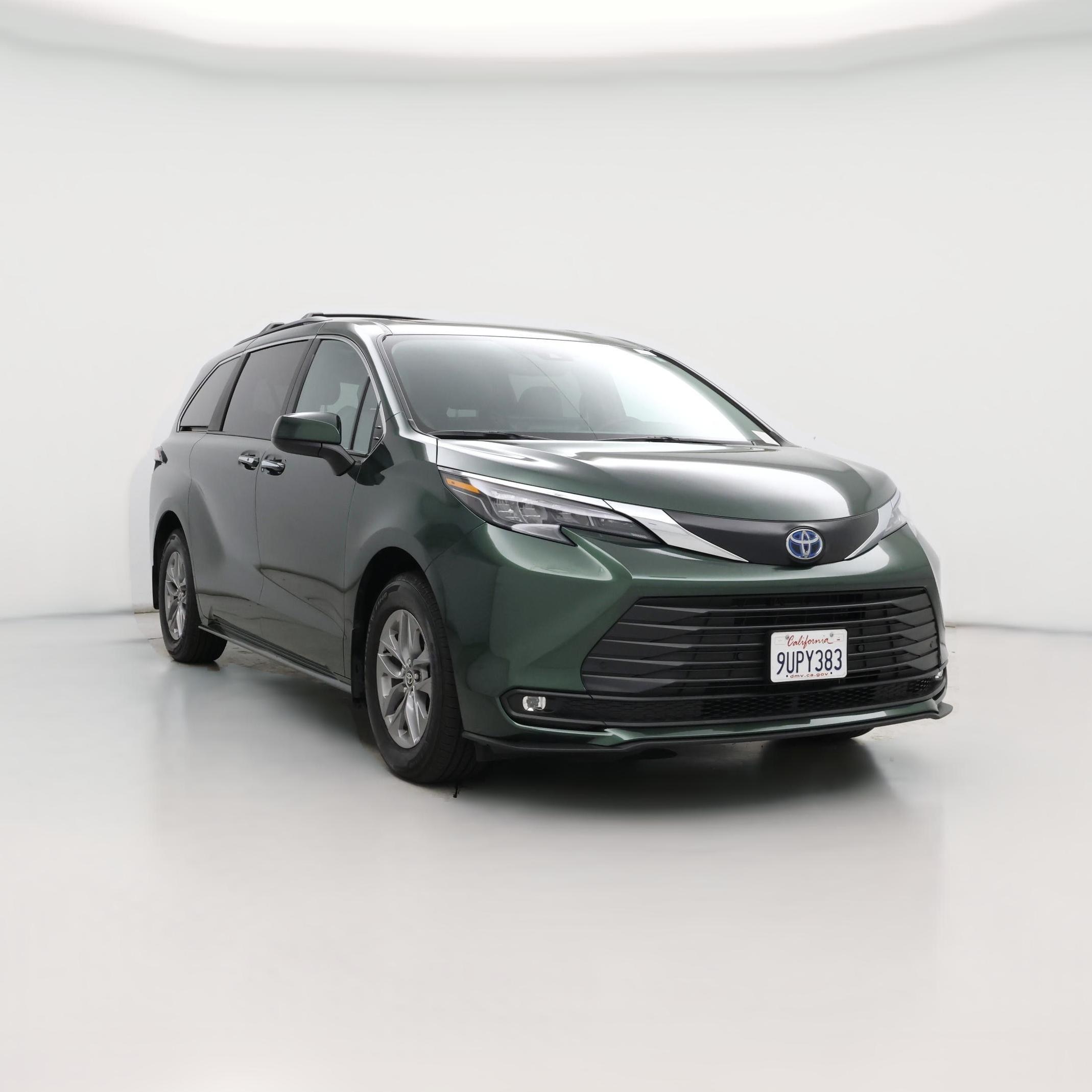 Thumbnail: 2025 Toyota Sienna - 1