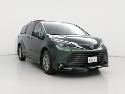 2025 Toyota Sienna XLE