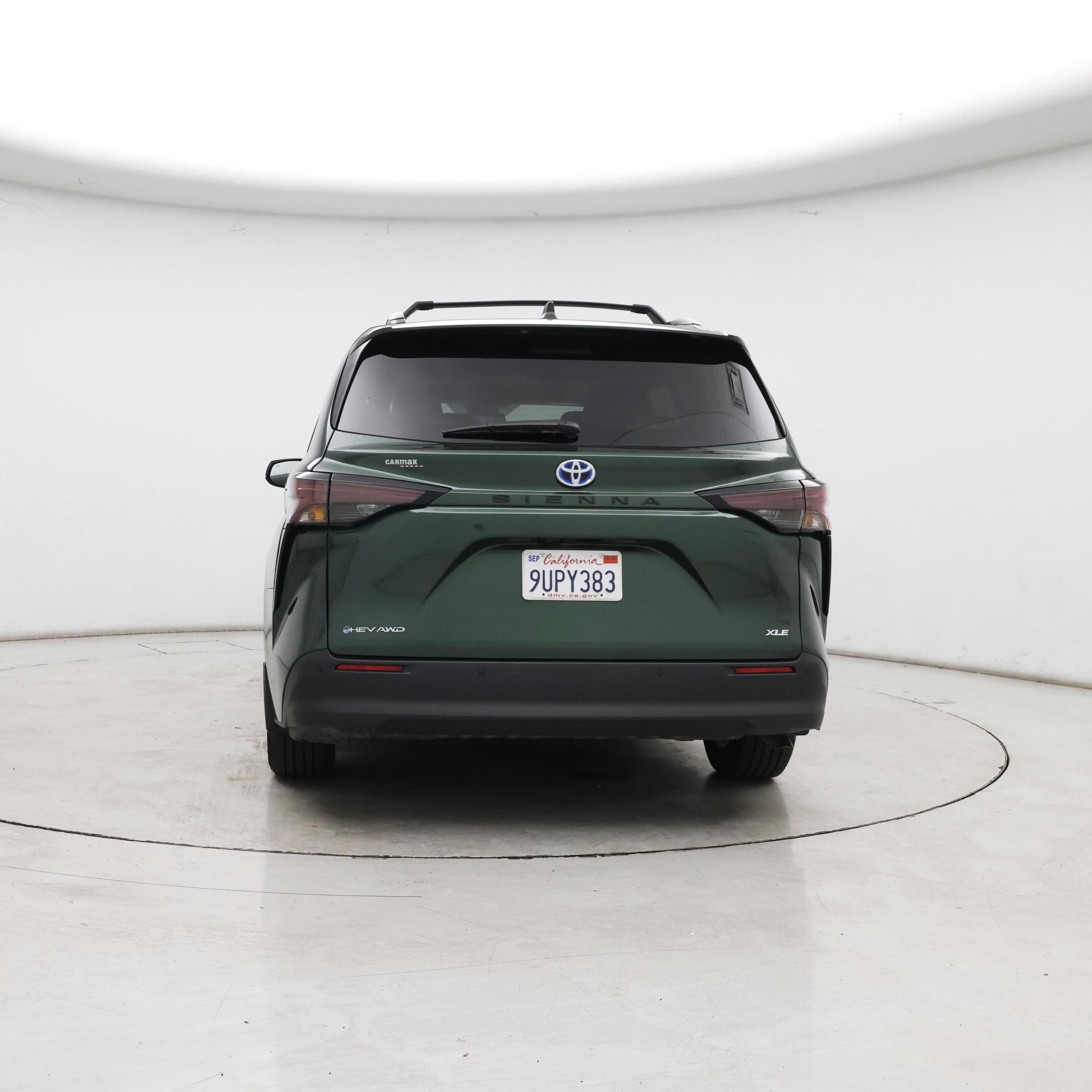 Thumbnail: 2025 Toyota Sienna - 6