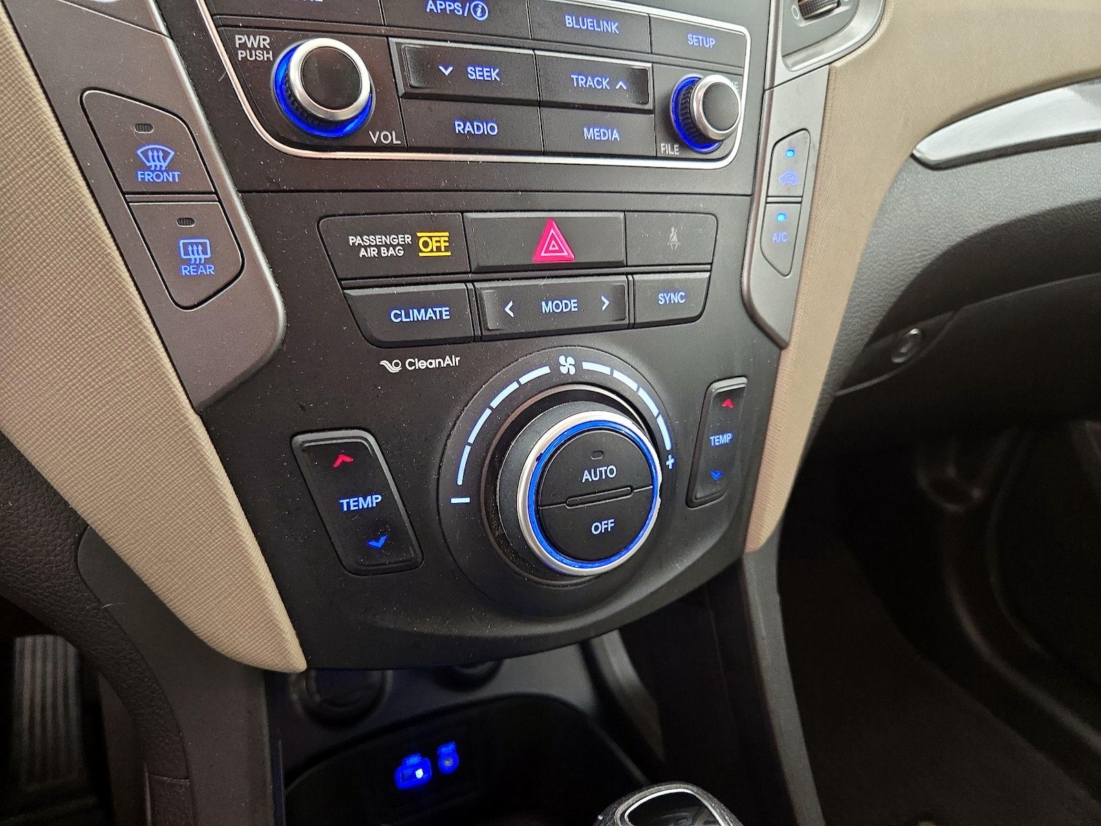 2017 Hyundai Santa Fe Sport - Photo 17