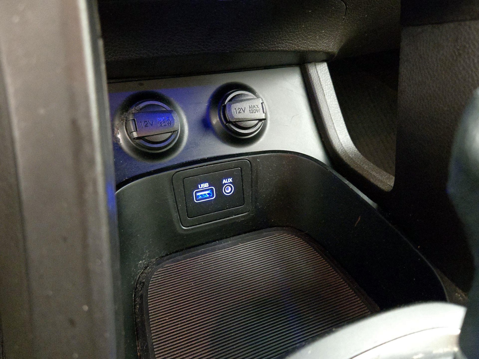2017 Hyundai Santa Fe Sport - Photo 19