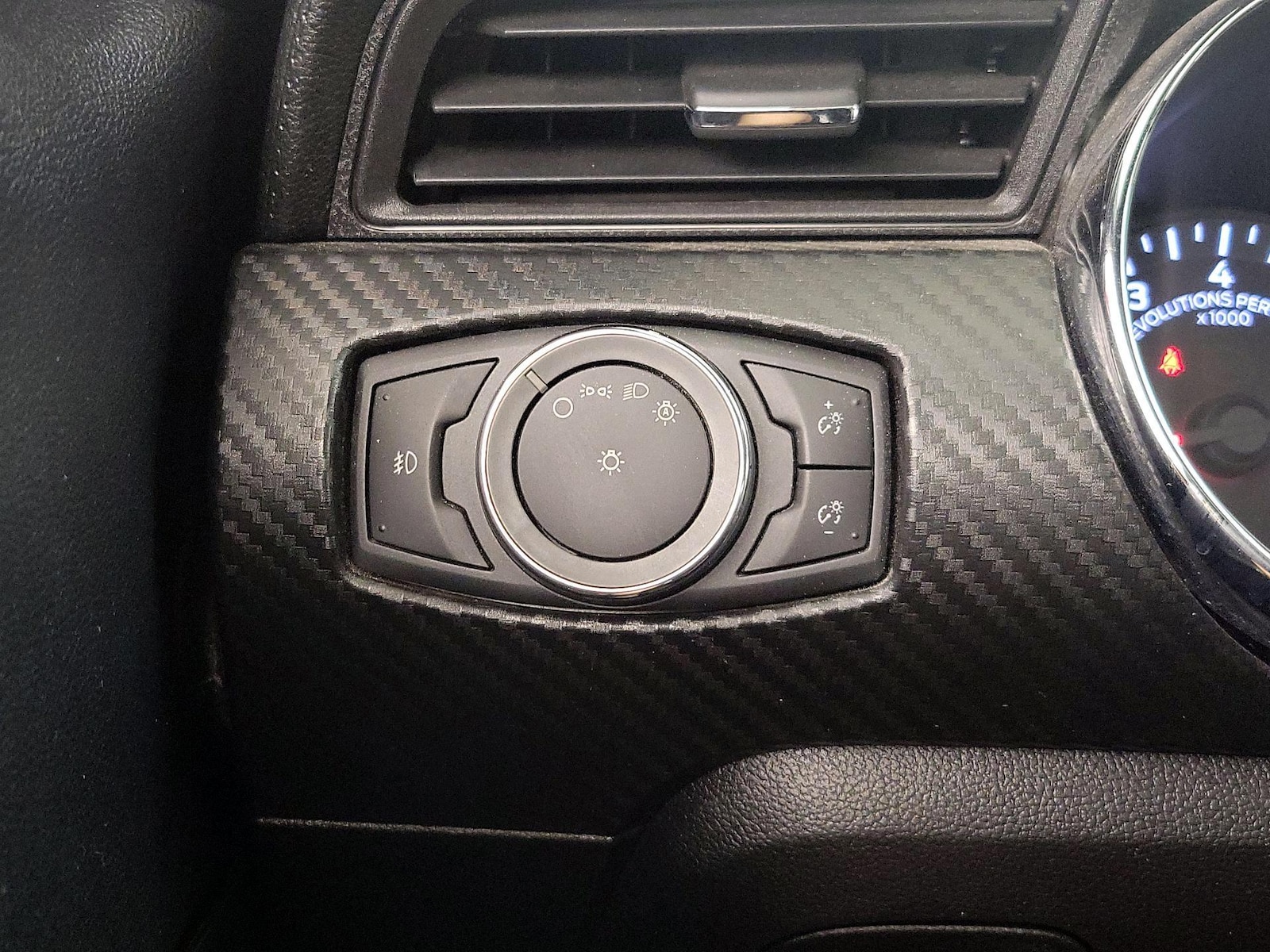 2016 Ford Mustang V6 - Photo 14