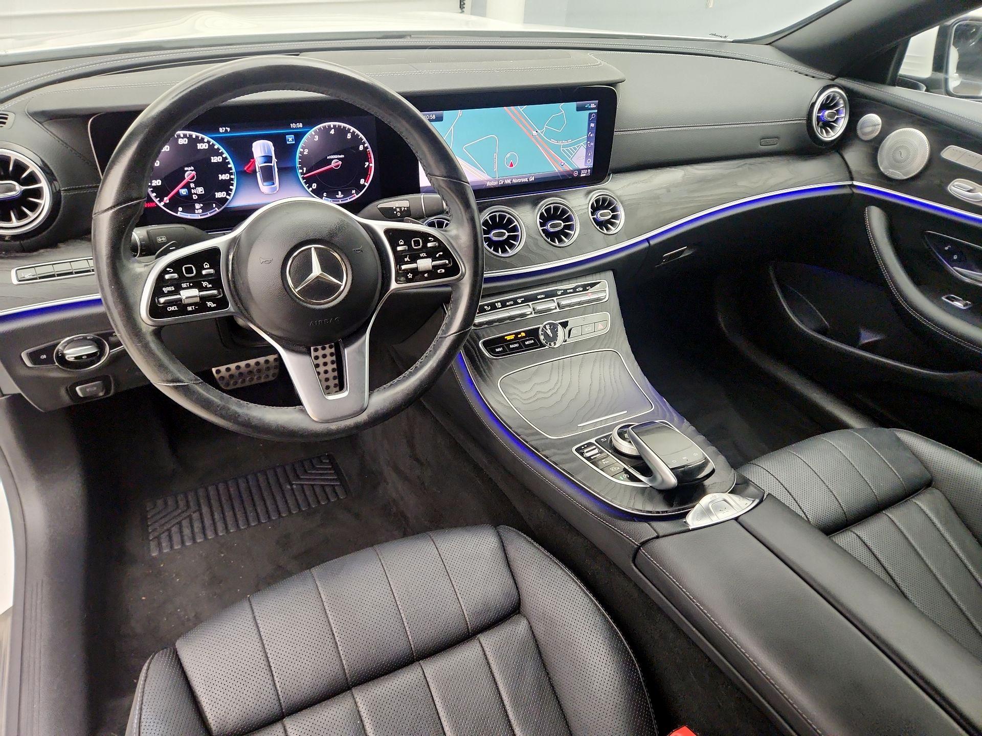 Thumbnail: 2020 Mercedes-Benz E-Class - 9