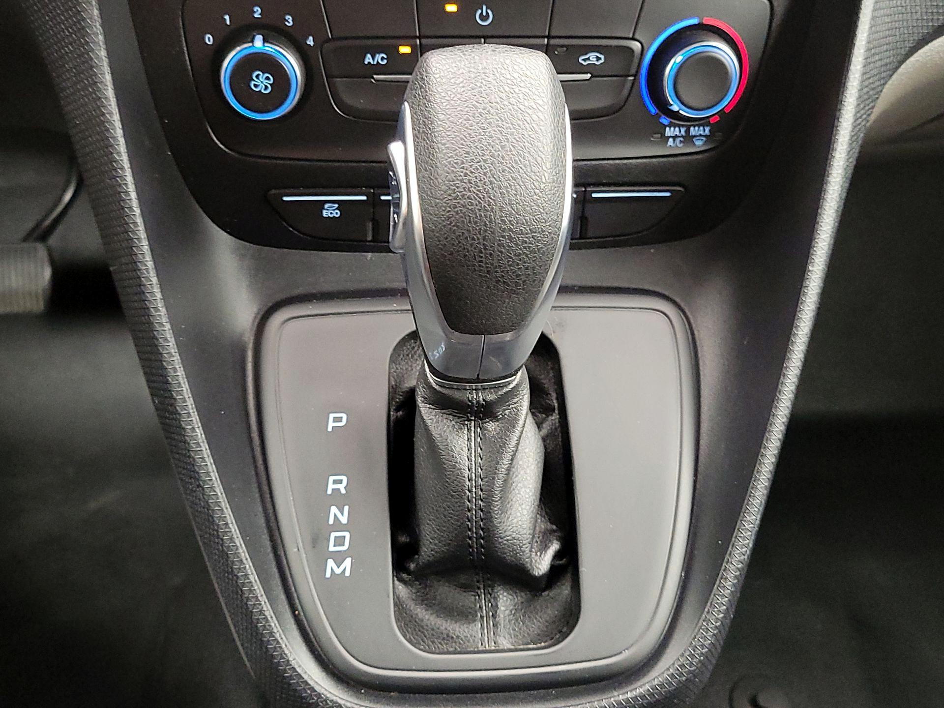 Thumbnail: 2023 Ford Transit Series - 17