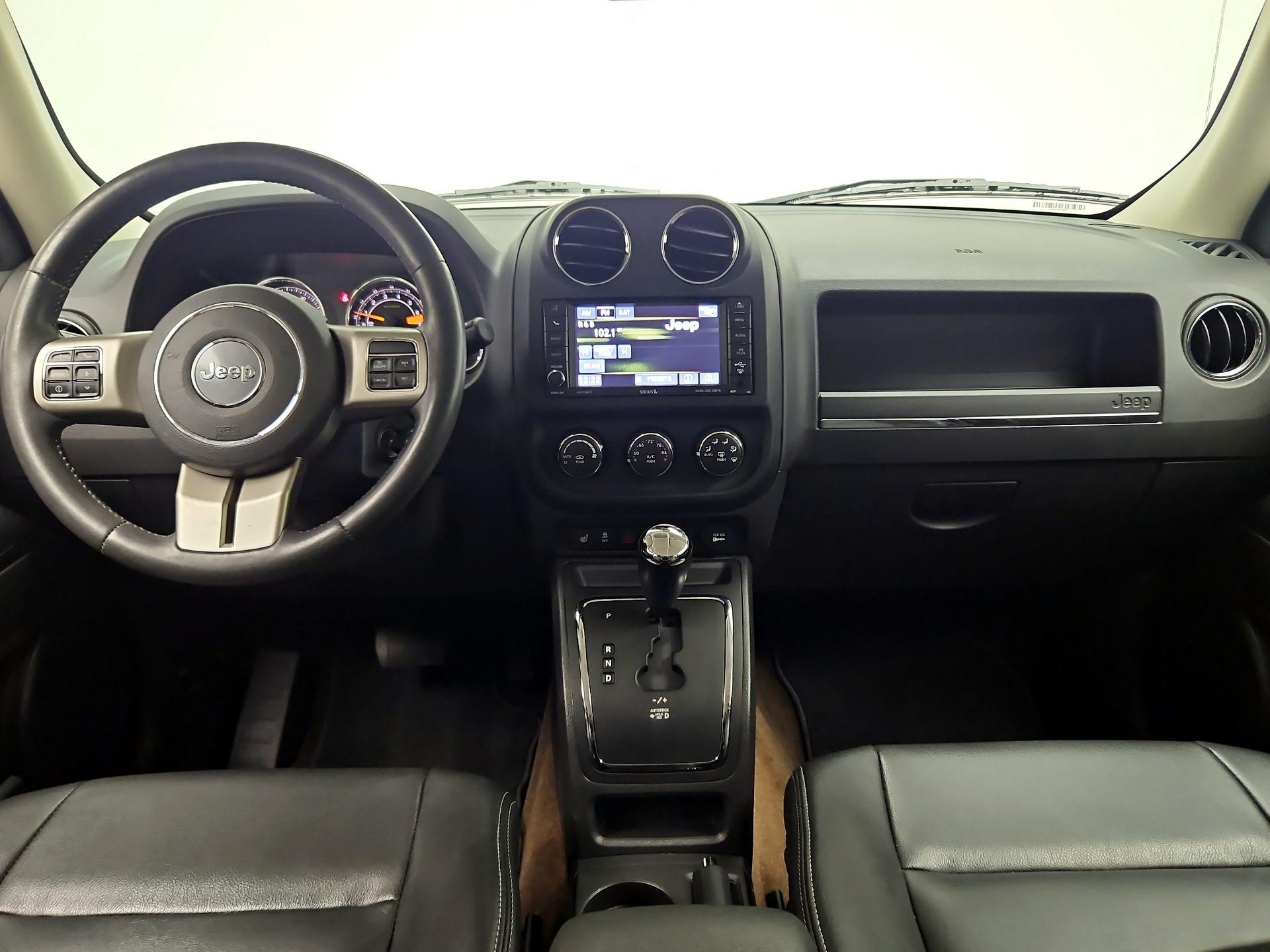 Thumbnail: 2014 Jeep Patriot - 9