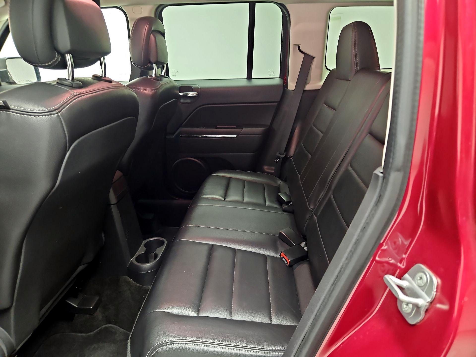 Thumbnail: 2014 Jeep Patriot - 17