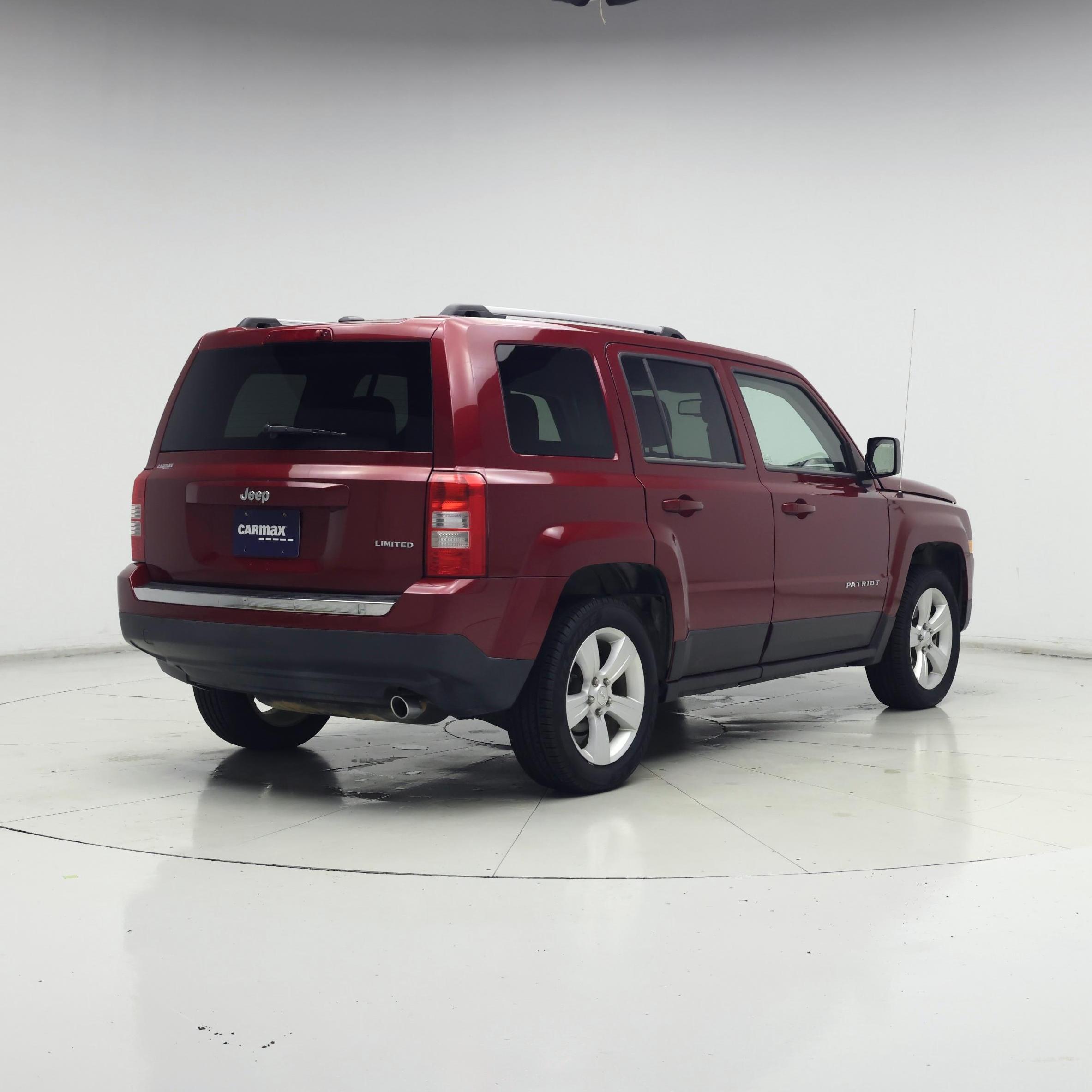 Thumbnail: 2014 Jeep Patriot - 8