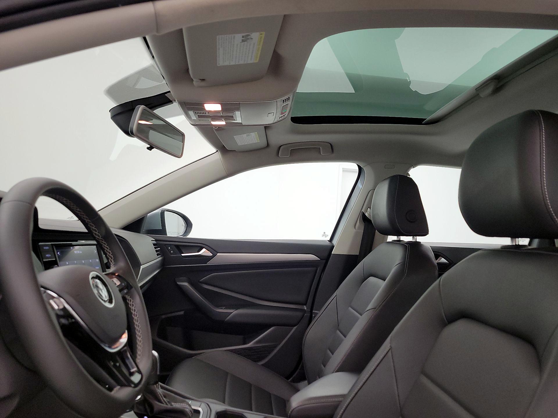 Thumbnail: 2021 Volkswagen Jetta - 19