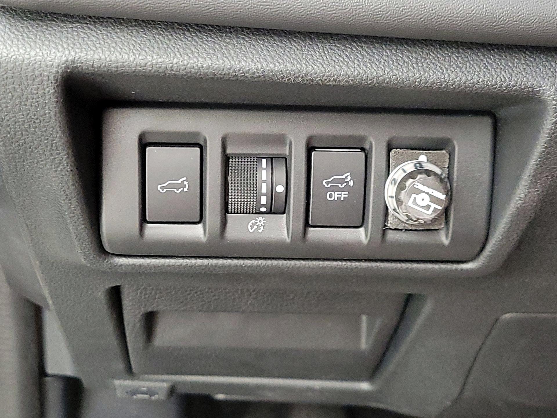 Thumbnail: 2021 Subaru Outback - 13