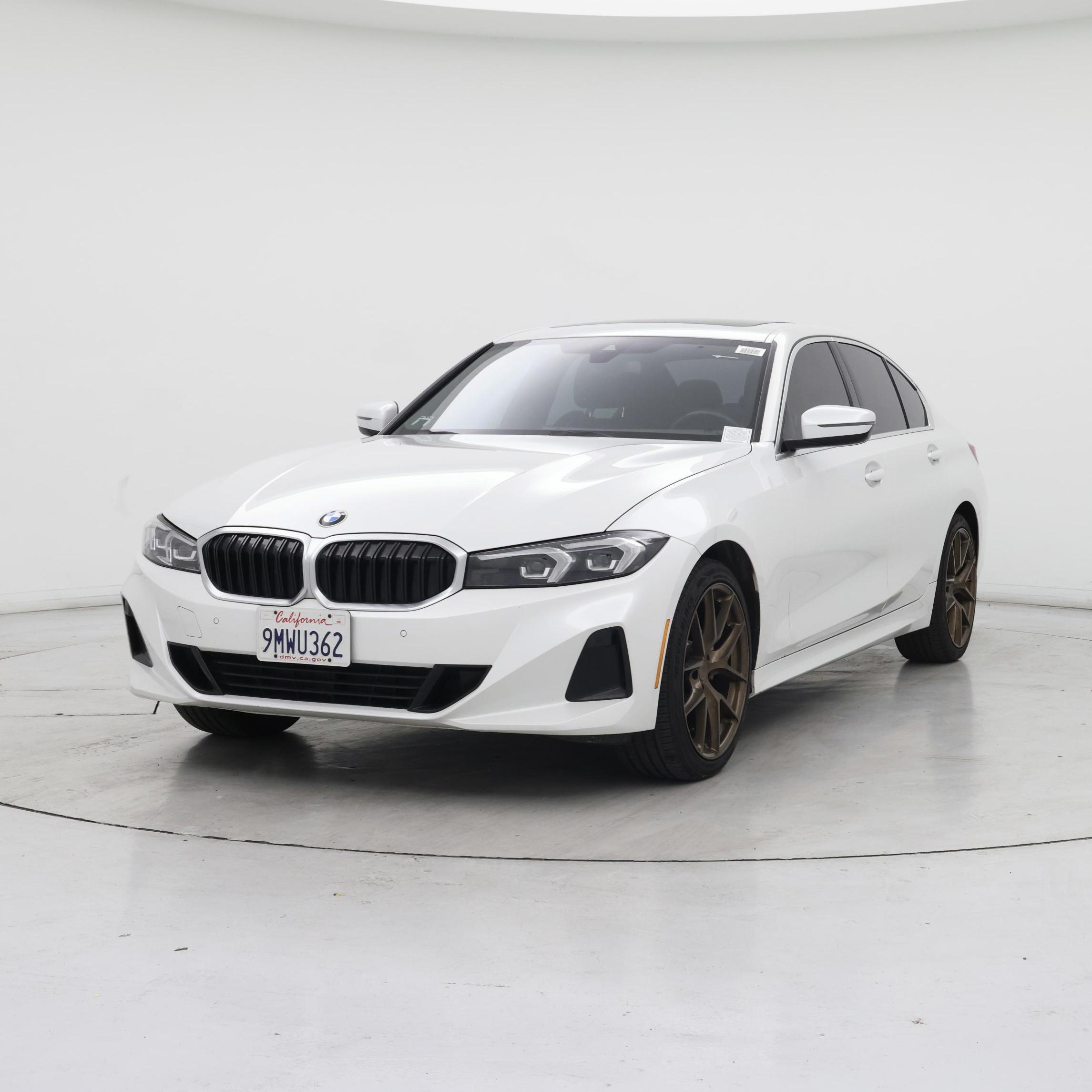 Thumbnail: 2024 BMW 3 Series - 4