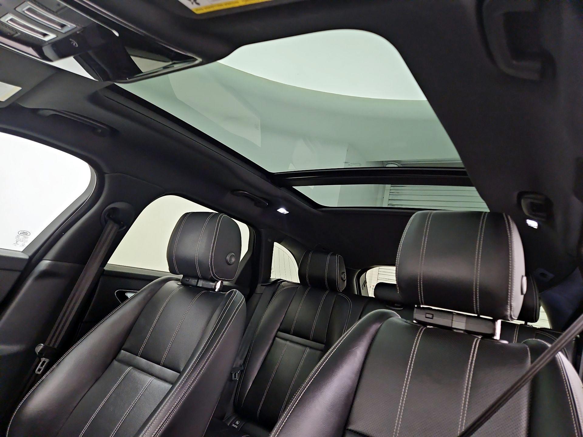 Thumbnail: 2020 Land Rover Range Rover Velar - 19