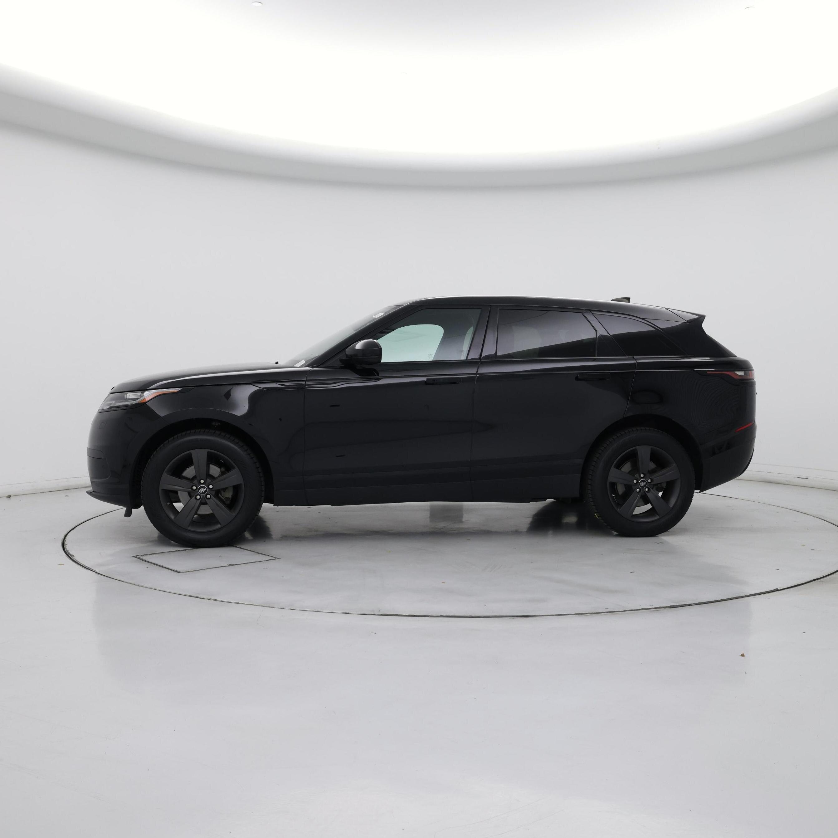 Thumbnail: 2020 Land Rover Range Rover Velar - 3
