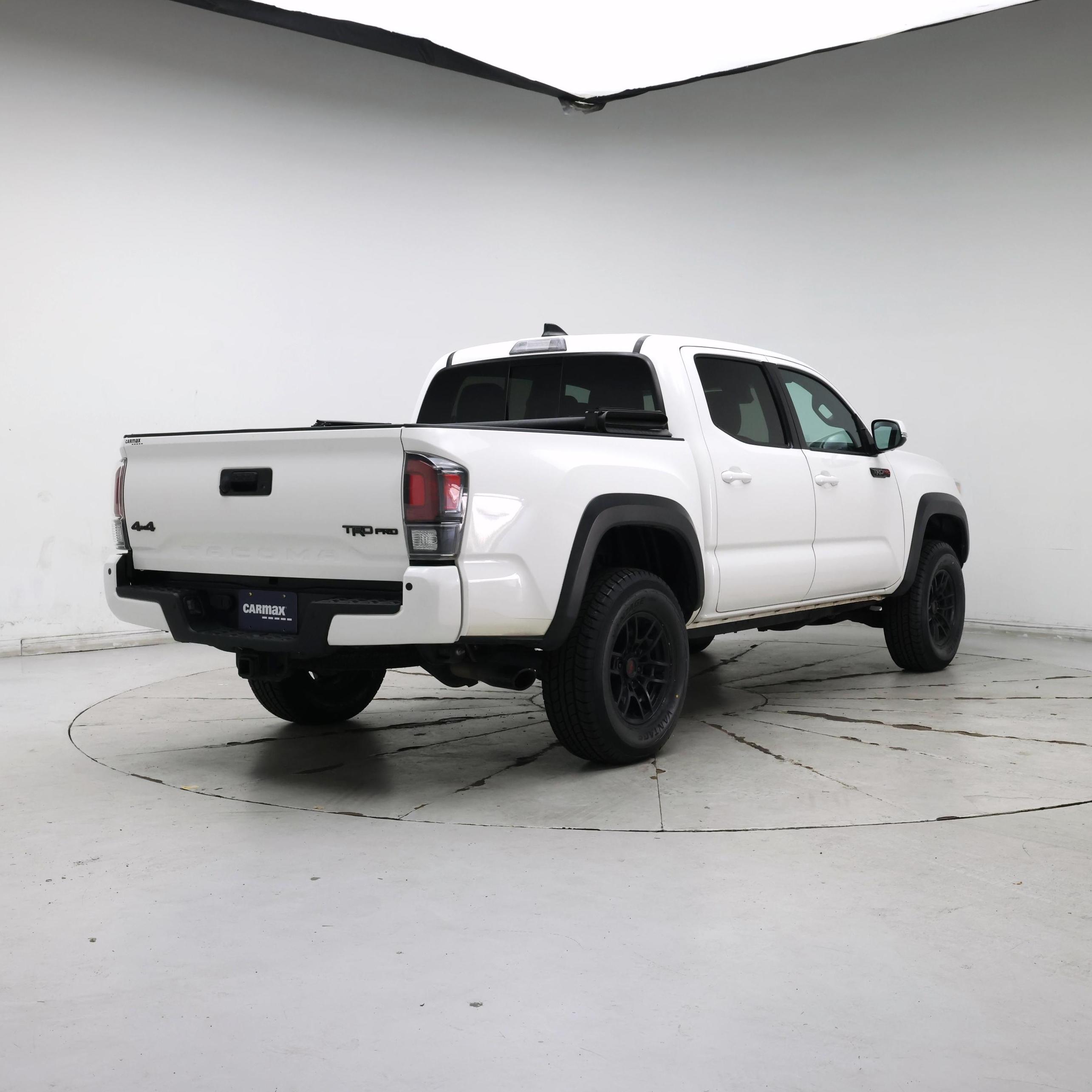 Thumbnail: 2021 Toyota Tacoma - 8