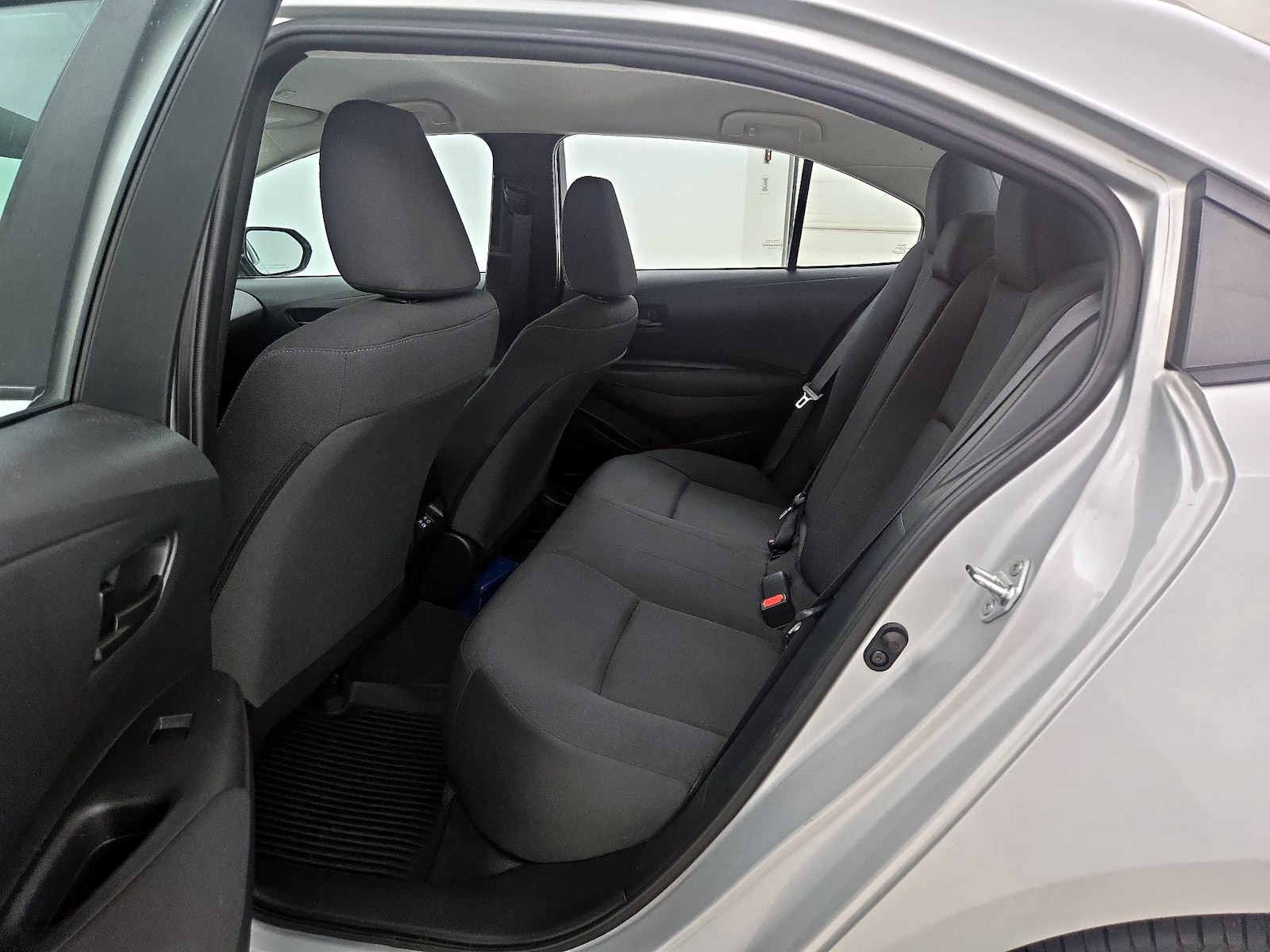 2024 Toyota Corolla LE - Photo 20