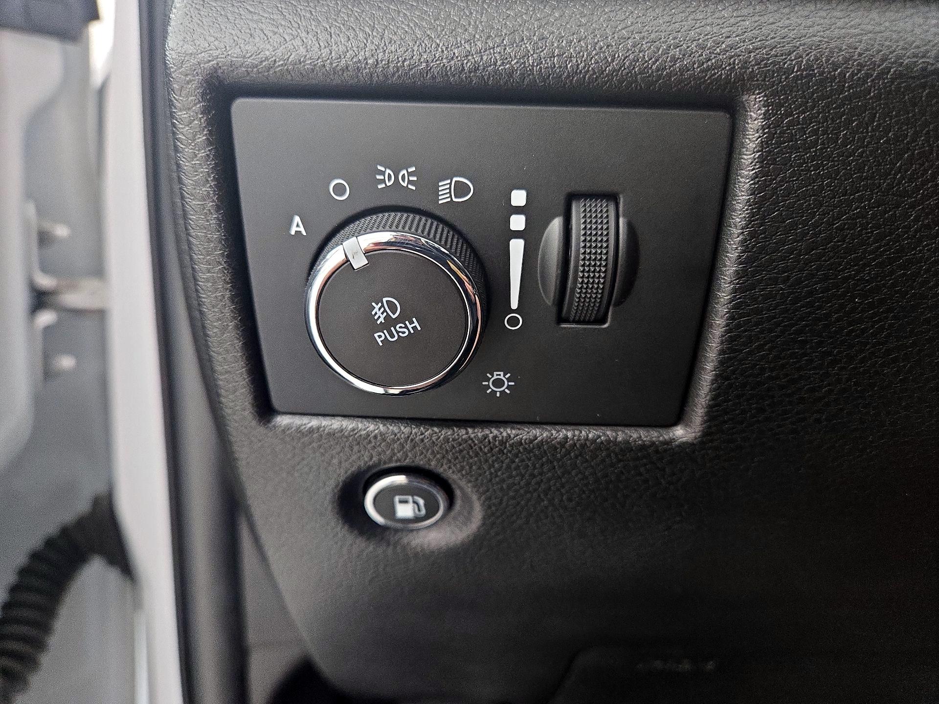 Thumbnail: 2021 Jeep Grand Cherokee - 13
