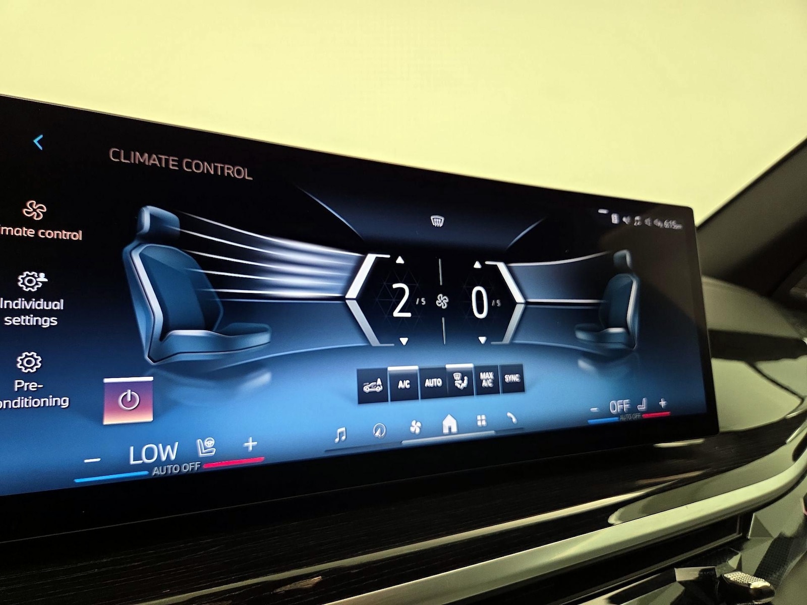 2025 BMW X5 40i - Photo 18