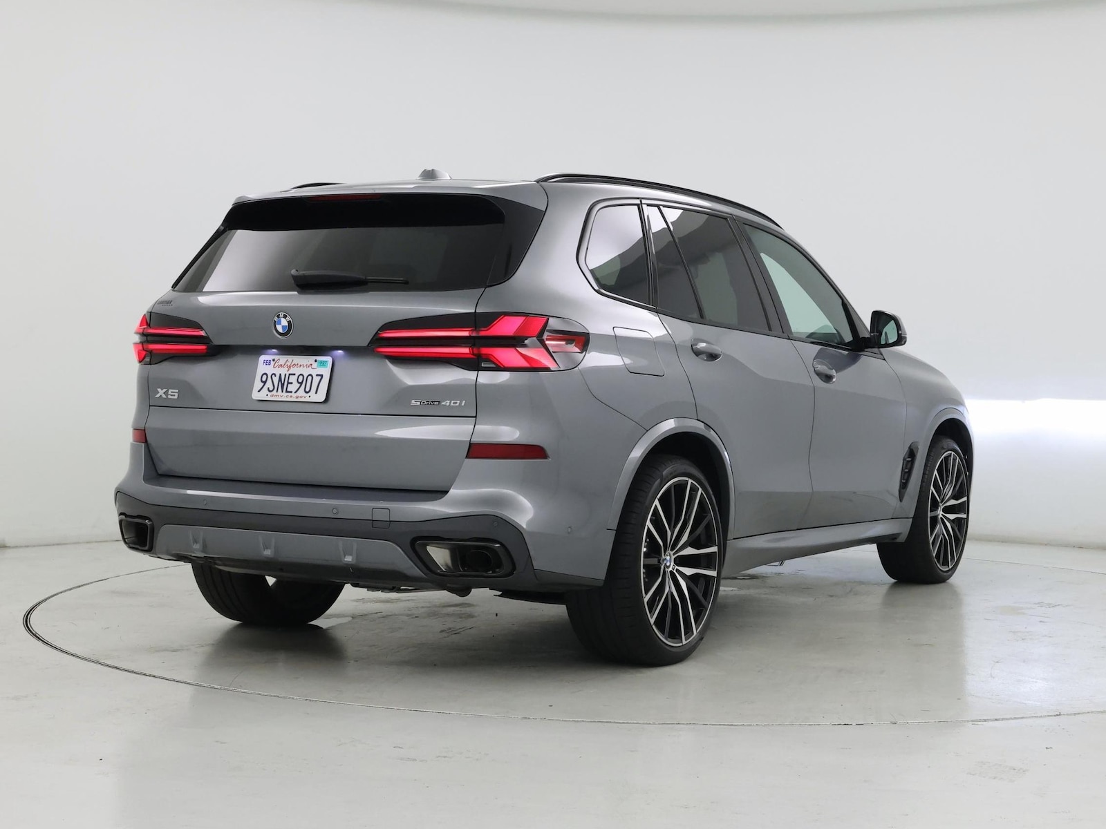 2025 BMW X5 40i - Photo 9