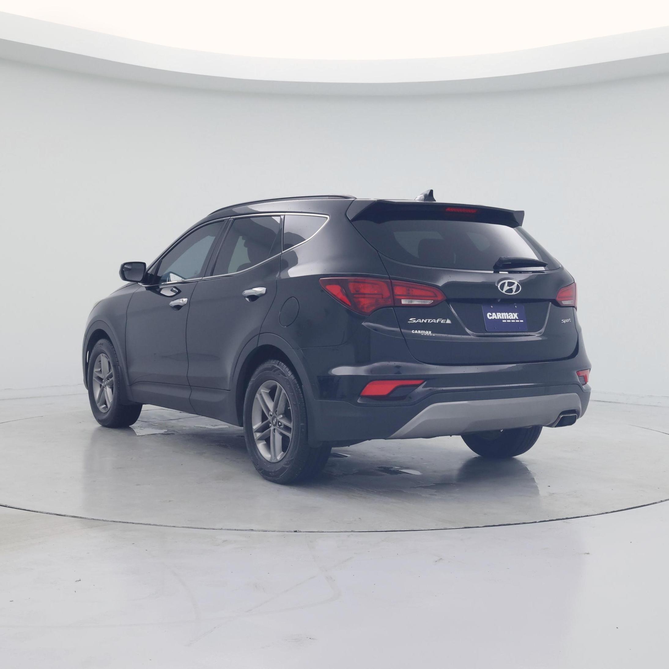Thumbnail: 2017 Hyundai Santa Fe - 2
