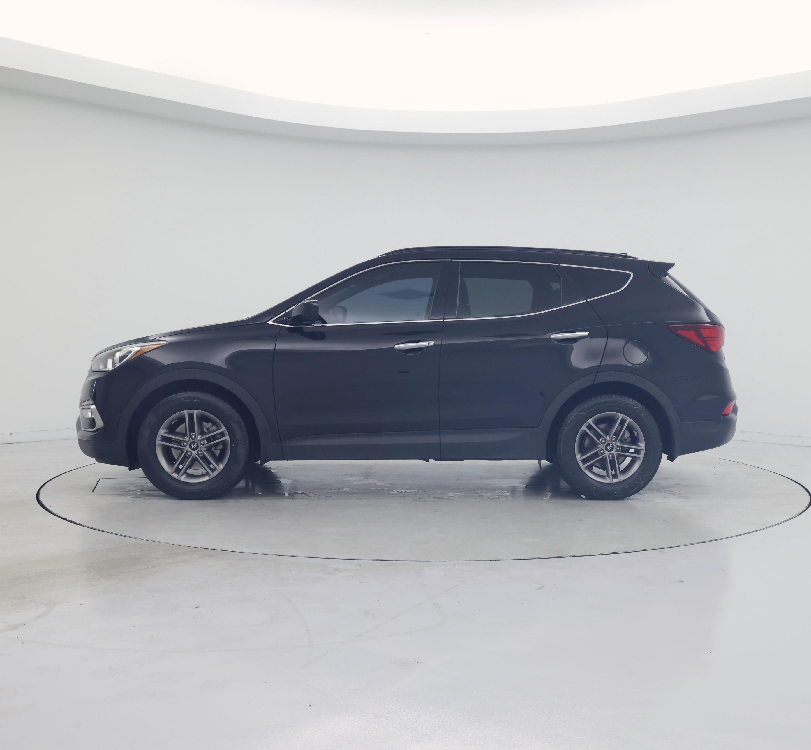 Thumbnail: 2017 Hyundai Santa Fe - 3