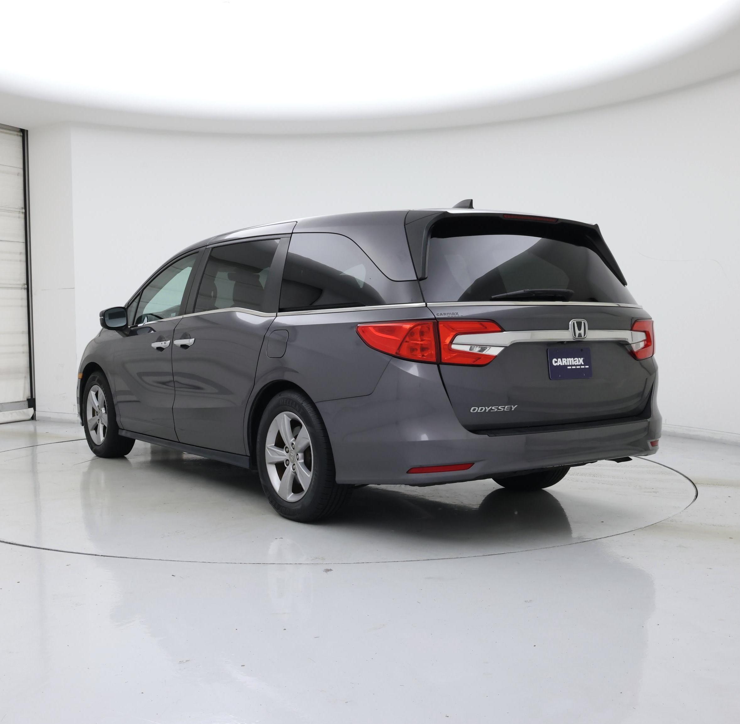 Thumbnail: 2019 Honda Odyssey - 2