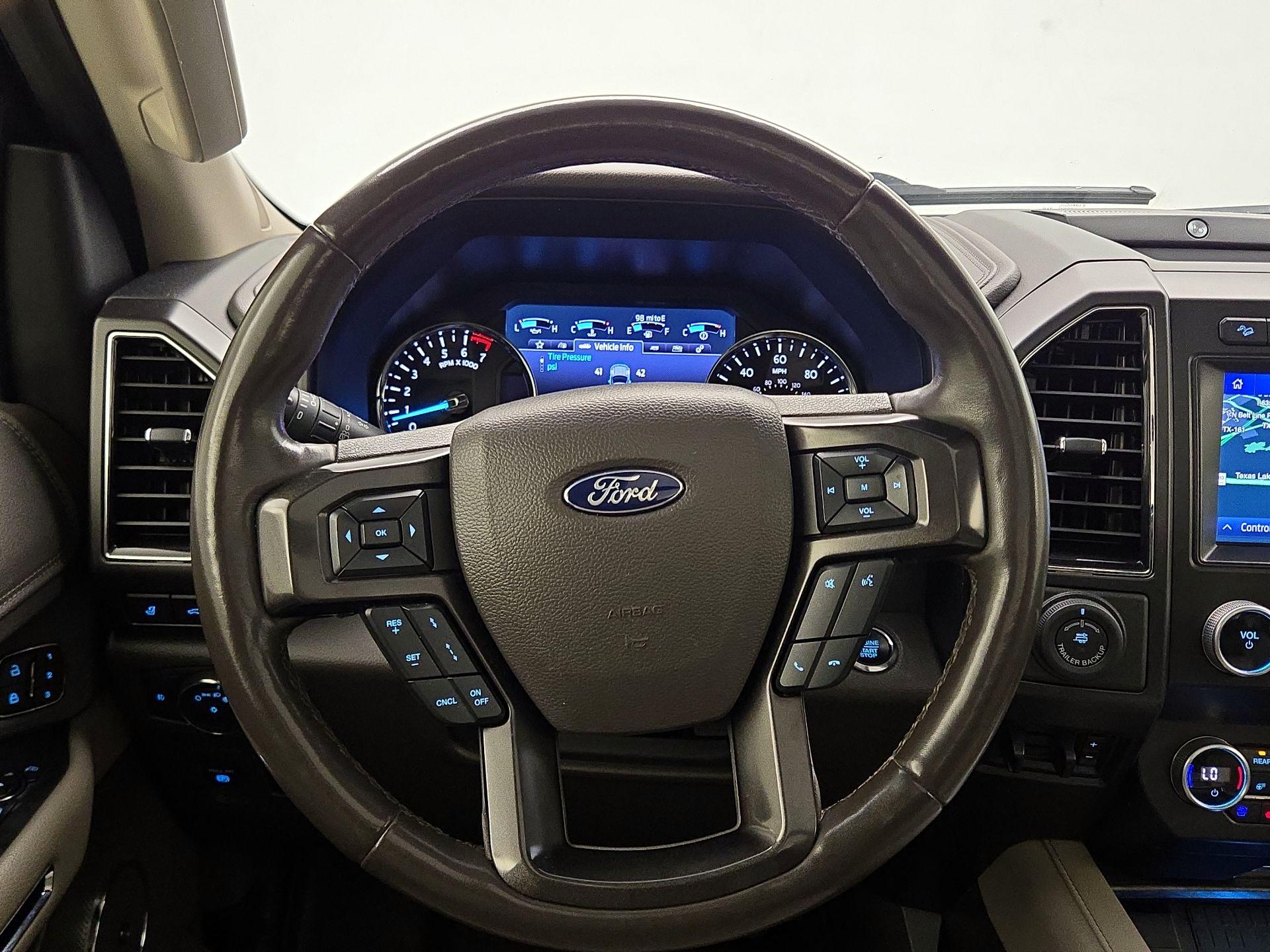 Thumbnail: 2021 Ford Expedition - 10
