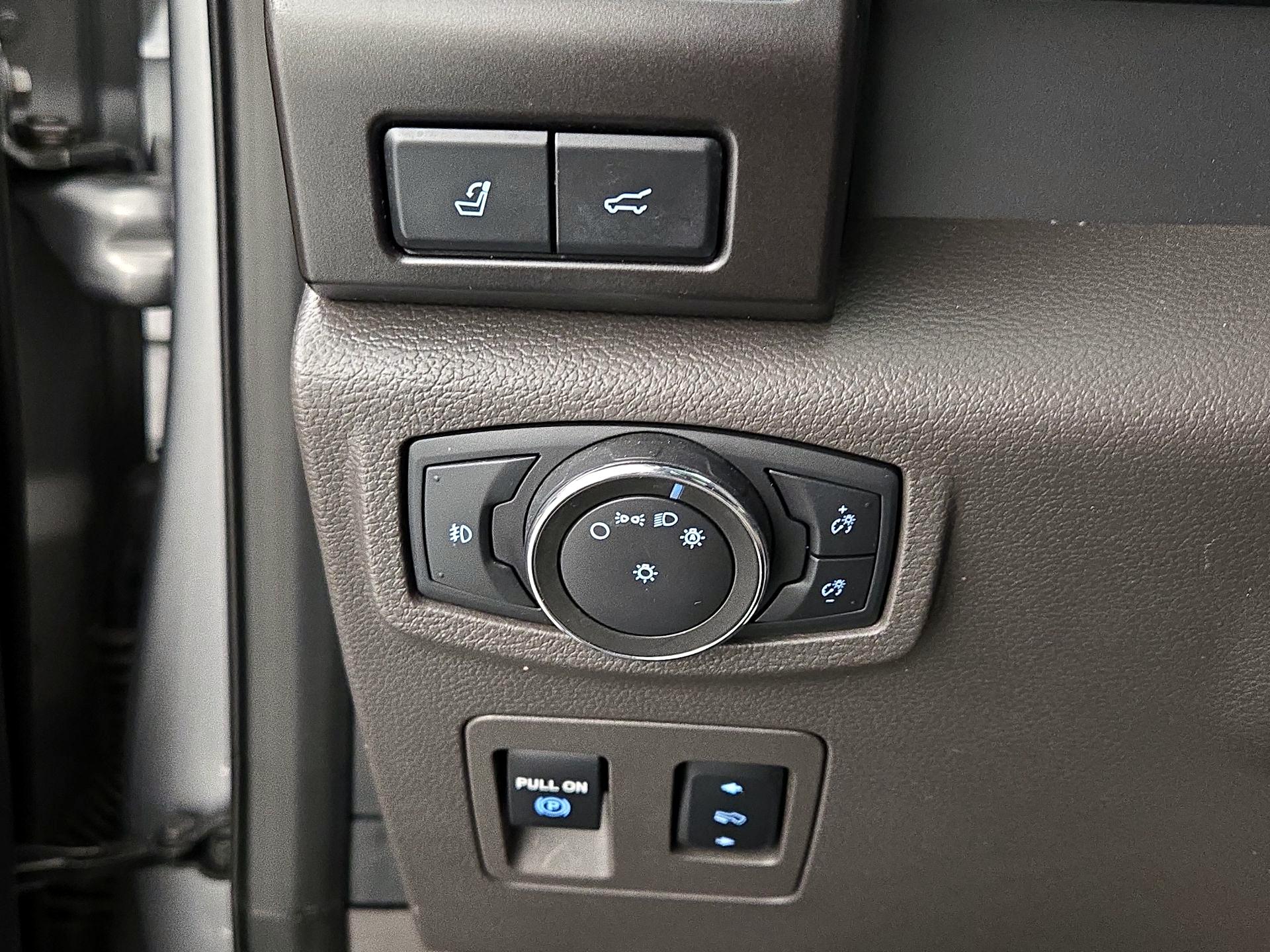 Thumbnail: 2021 Ford Expedition - 13