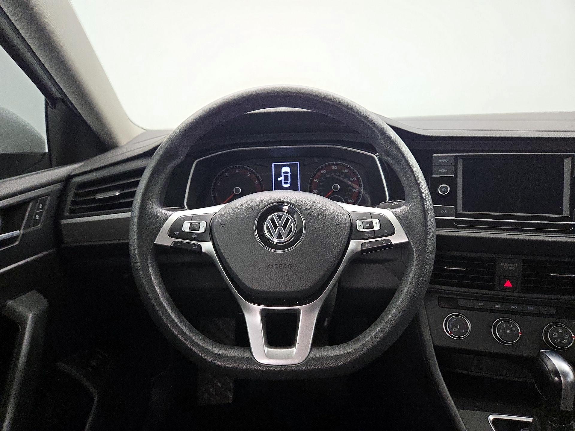 Thumbnail: 2019 Volkswagen Jetta - 10
