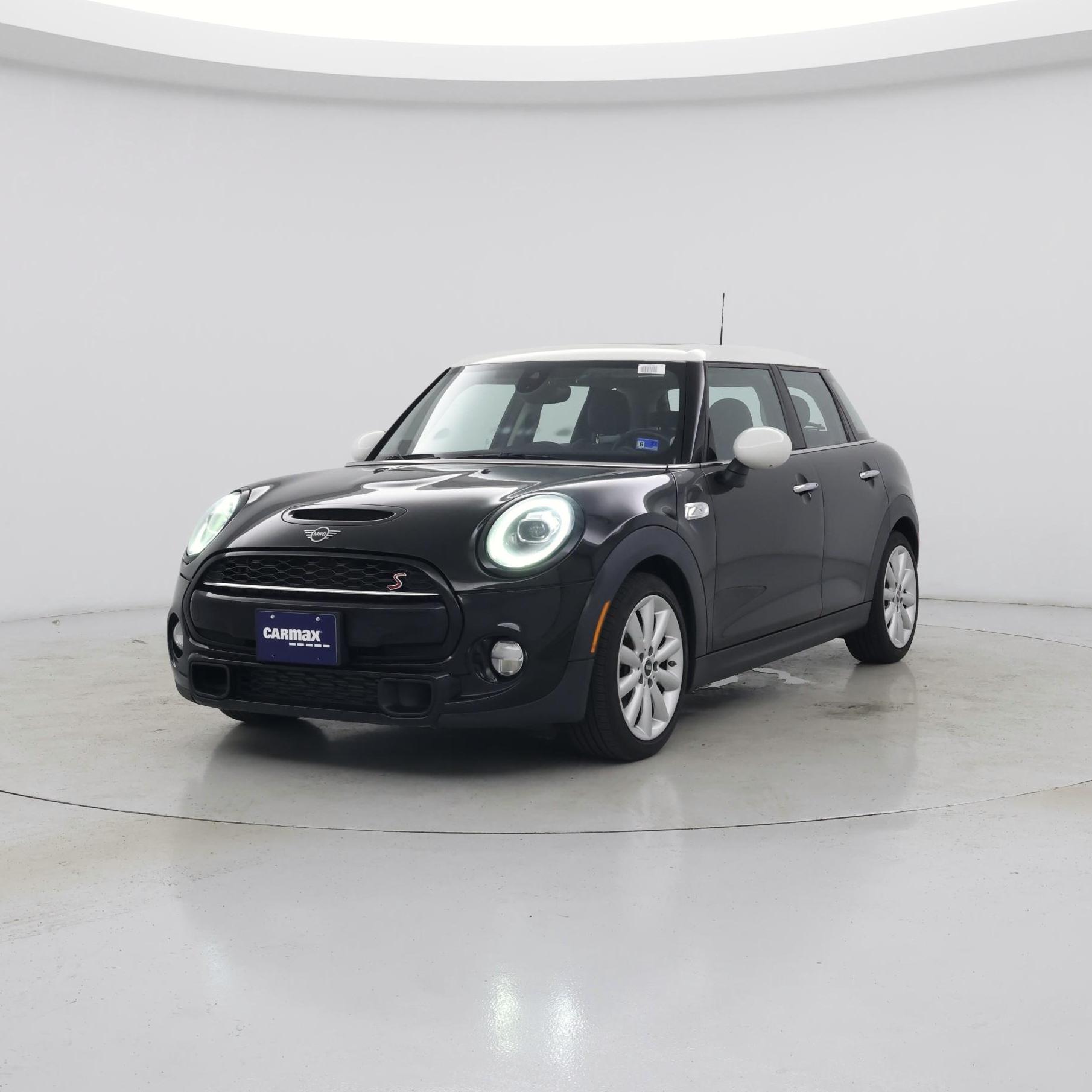 Thumbnail: 2019 MINI Cooper Hardtop - 4