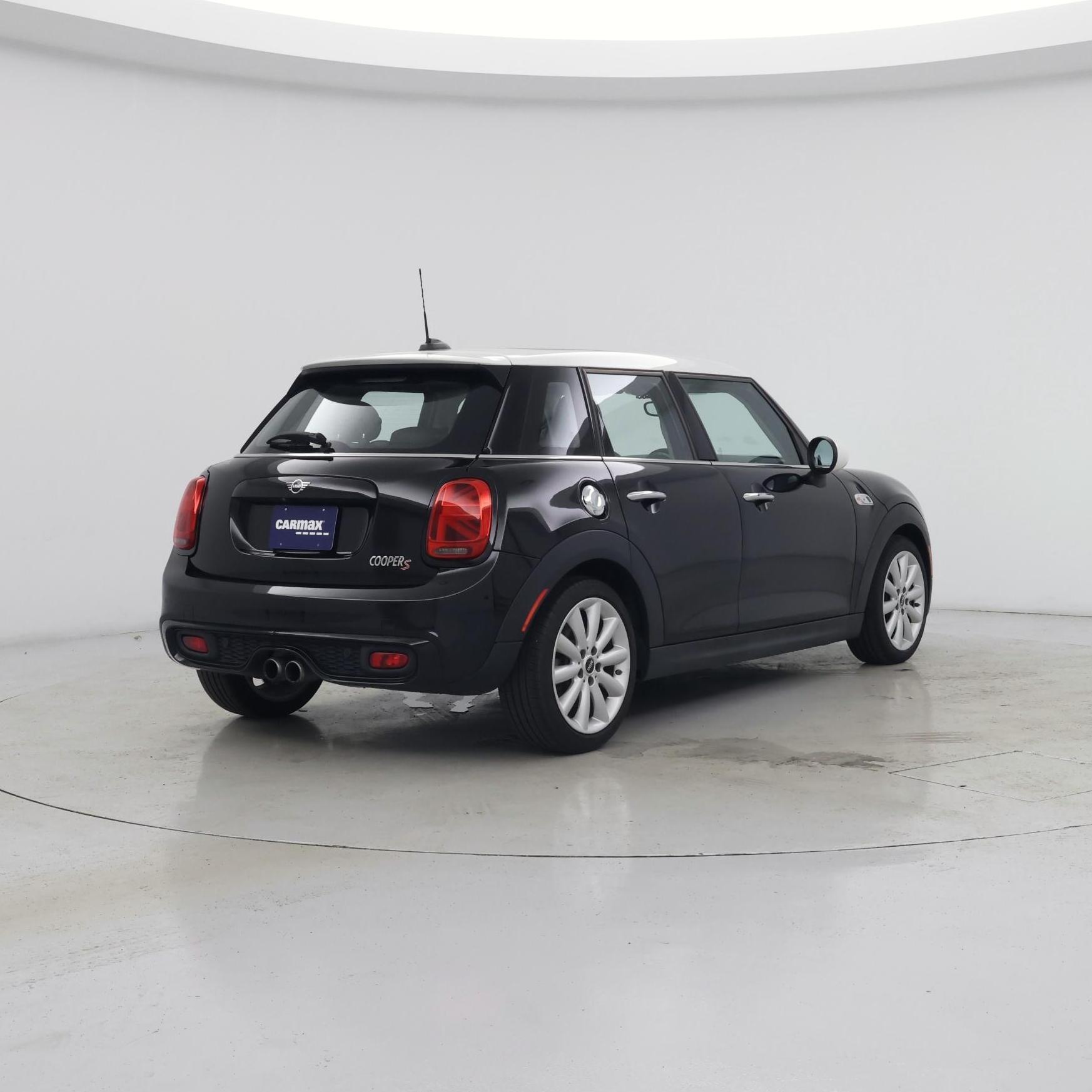 Thumbnail: 2019 MINI Cooper Hardtop - 8