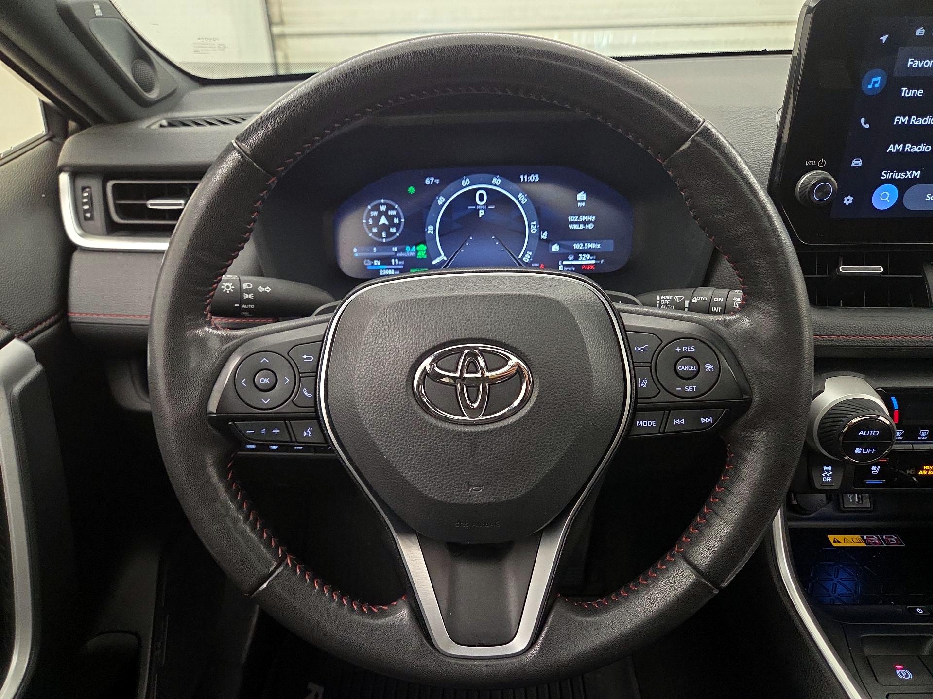 Thumbnail: 2024 Toyota RAV4 - 10