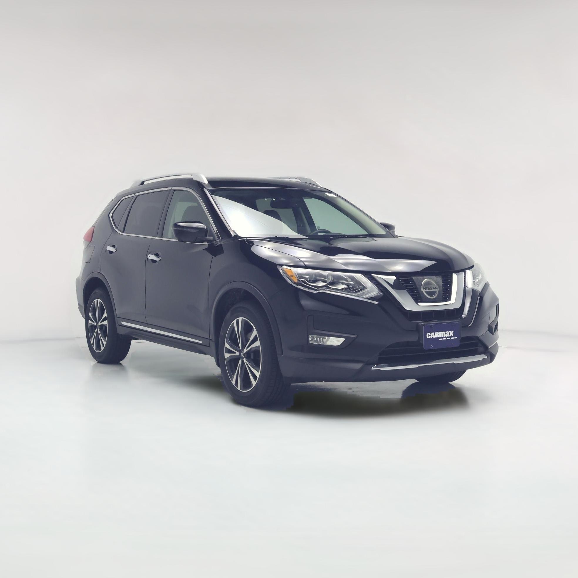 Thumbnail: 2017 Nissan Rogue - 1