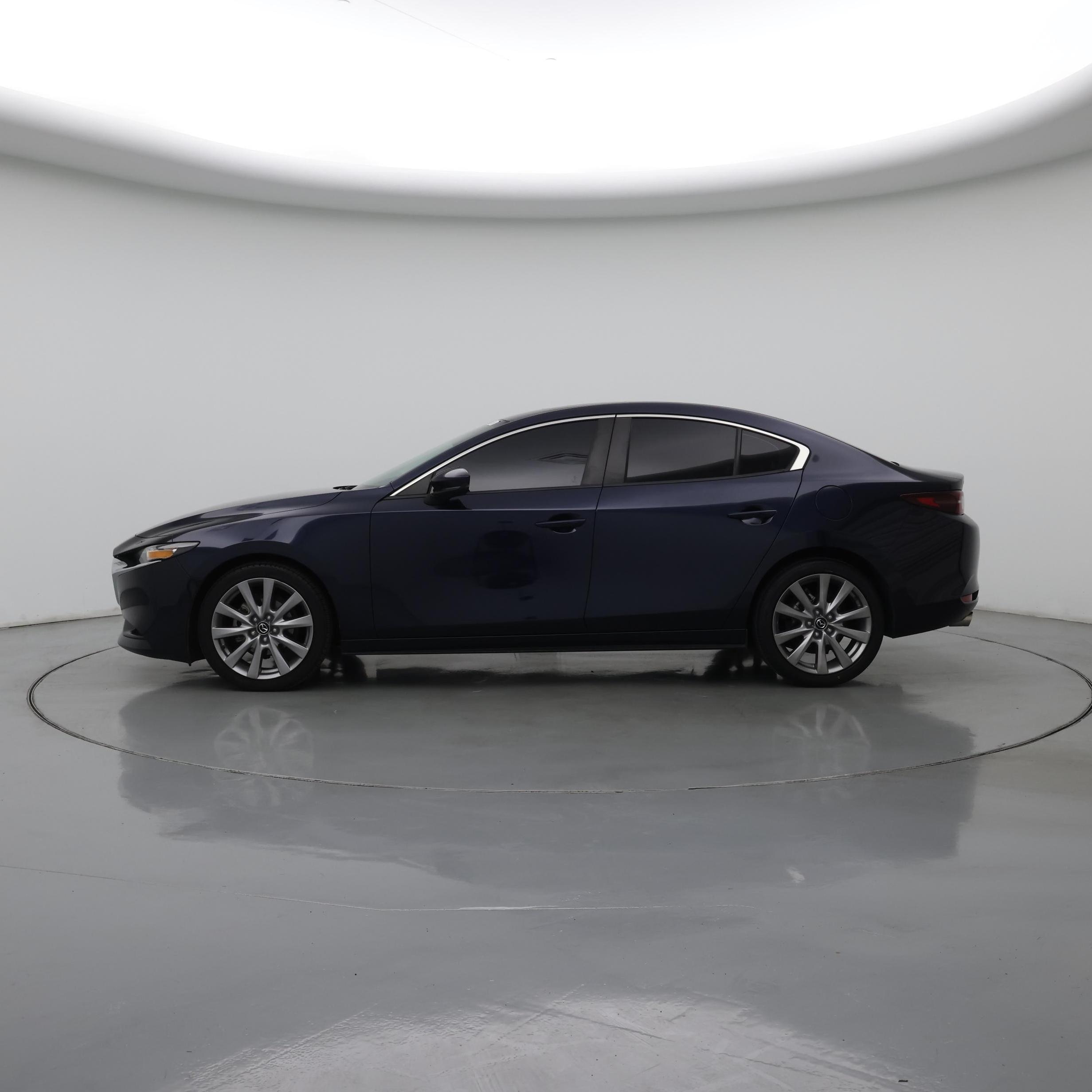 Thumbnail: 2021 Mazda Mazda3 - 3
