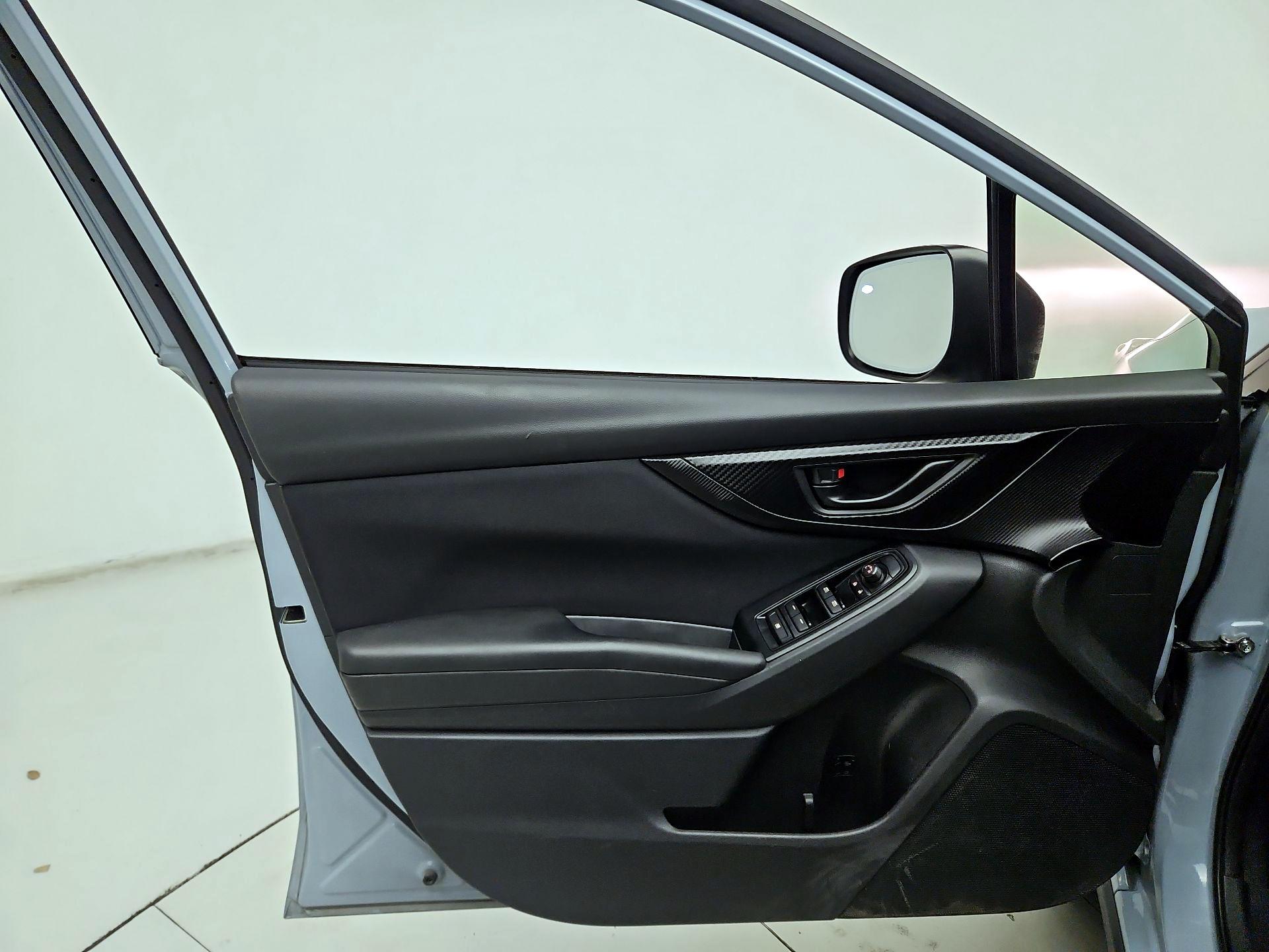 Thumbnail: 2021 Subaru Crosstrek - 12